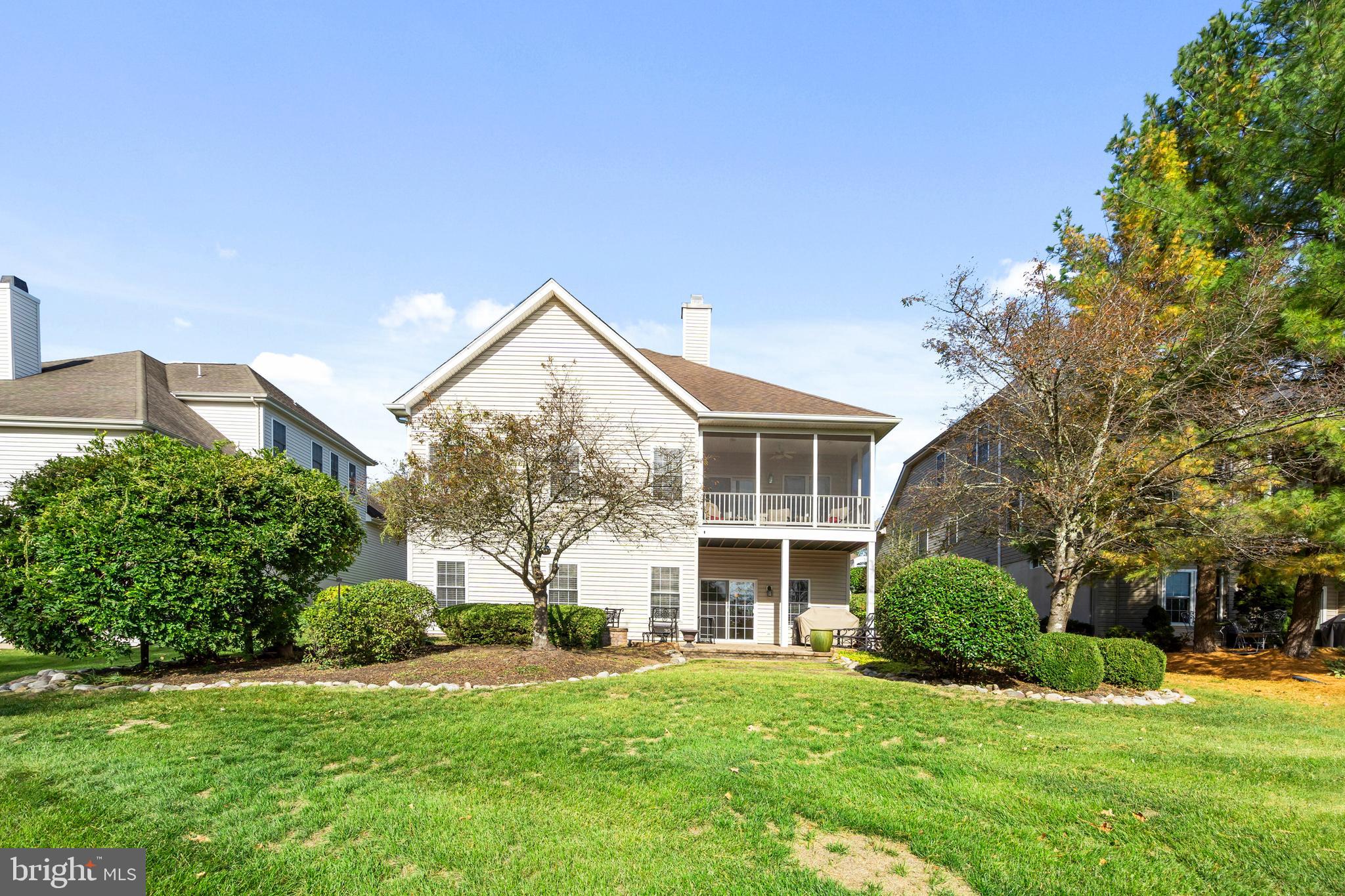 FOX RUN PRESERVE - Residential