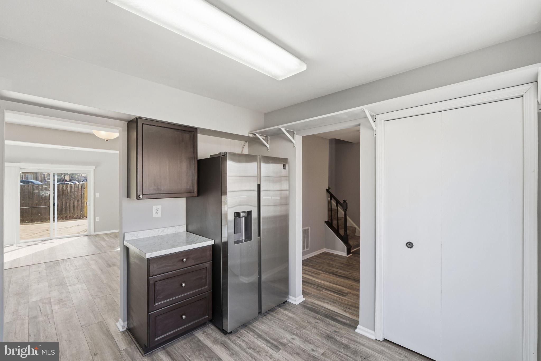 HILLCREST ORCHARDS - Residential