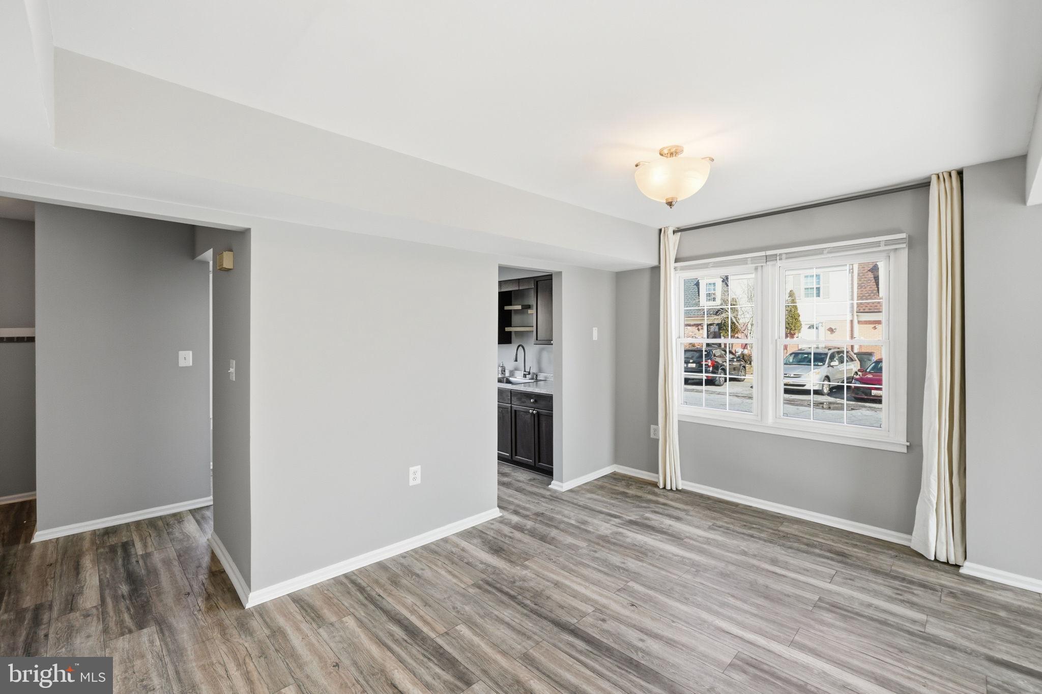 HILLCREST ORCHARDS - Residential