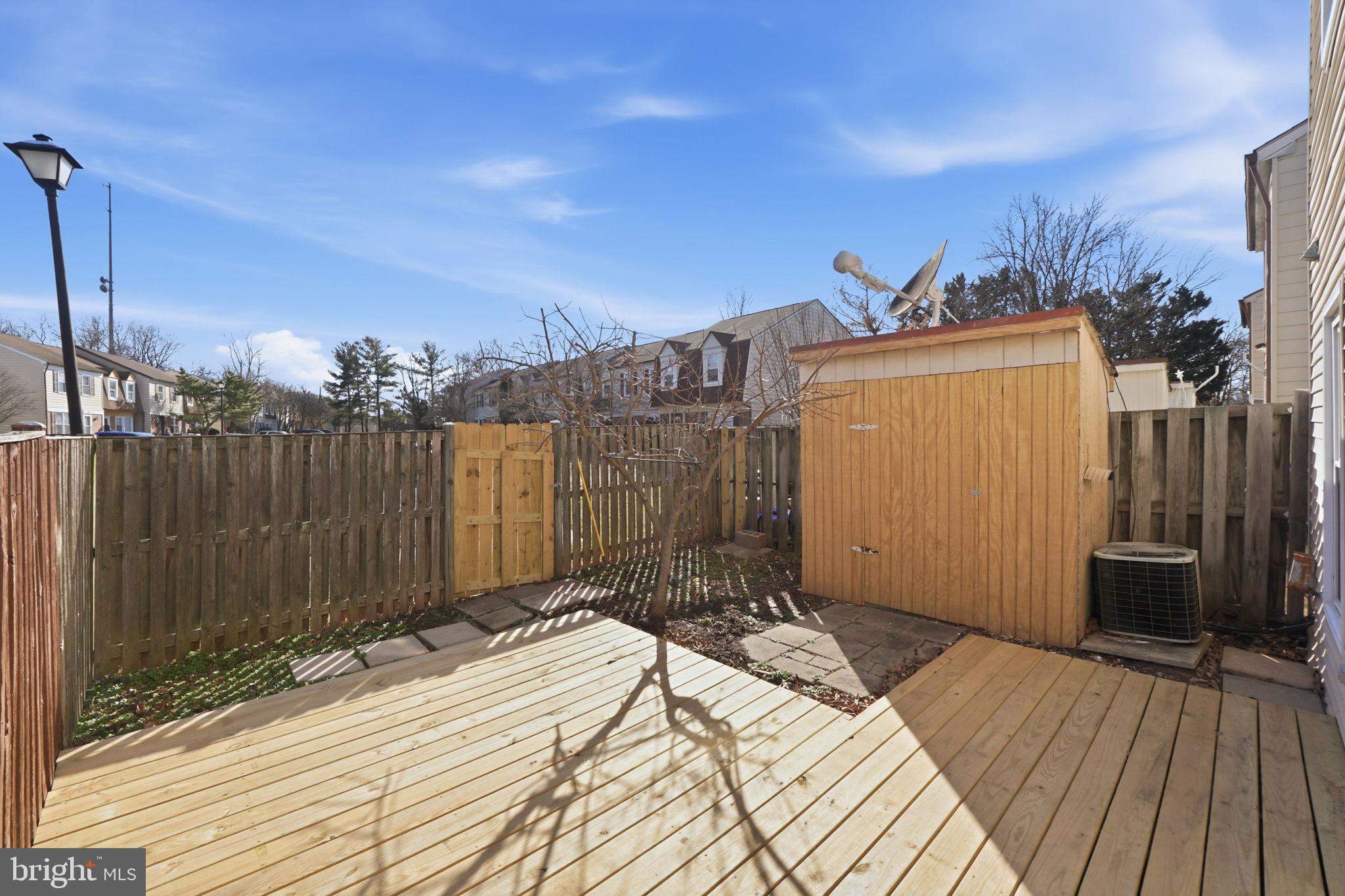 HILLCREST ORCHARDS - Residential