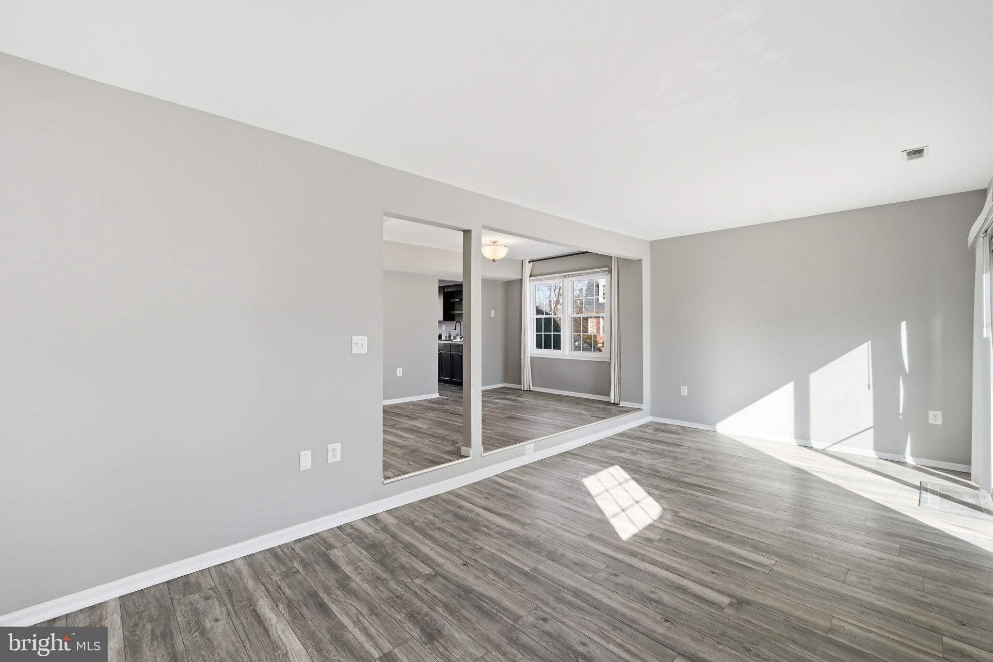 HILLCREST ORCHARDS - Residential