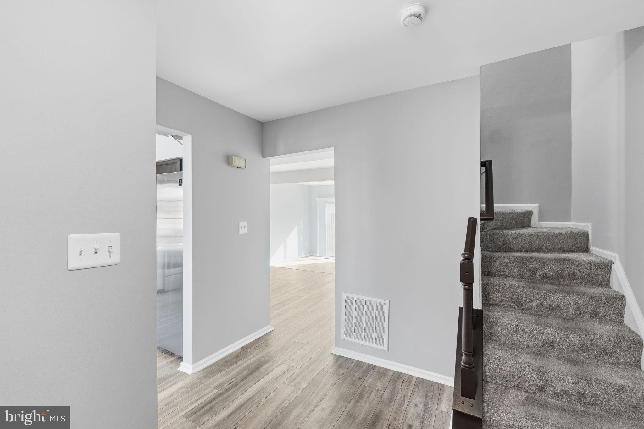 HILLCREST ORCHARDS - Residential