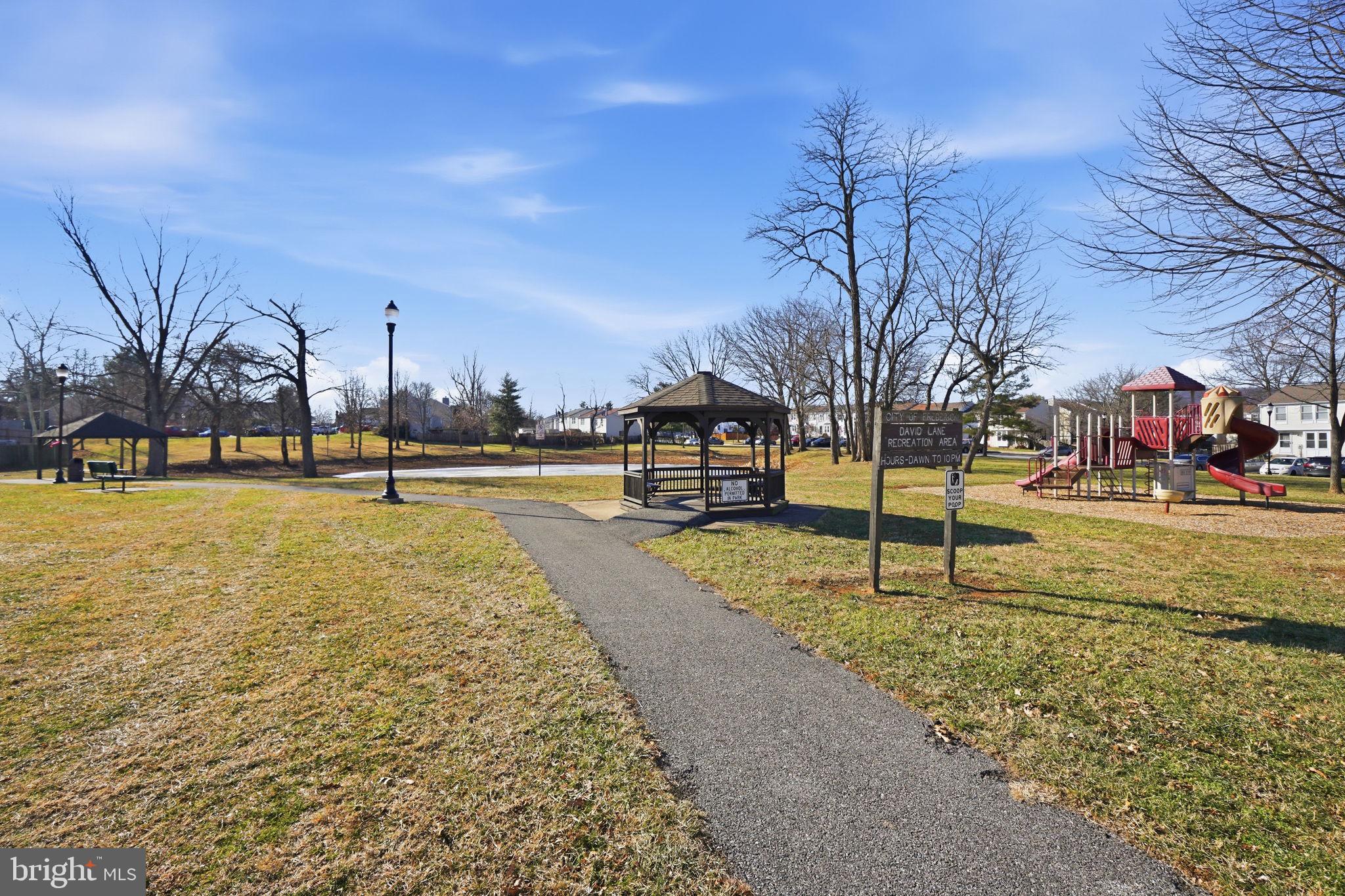 HILLCREST ORCHARDS - Residential