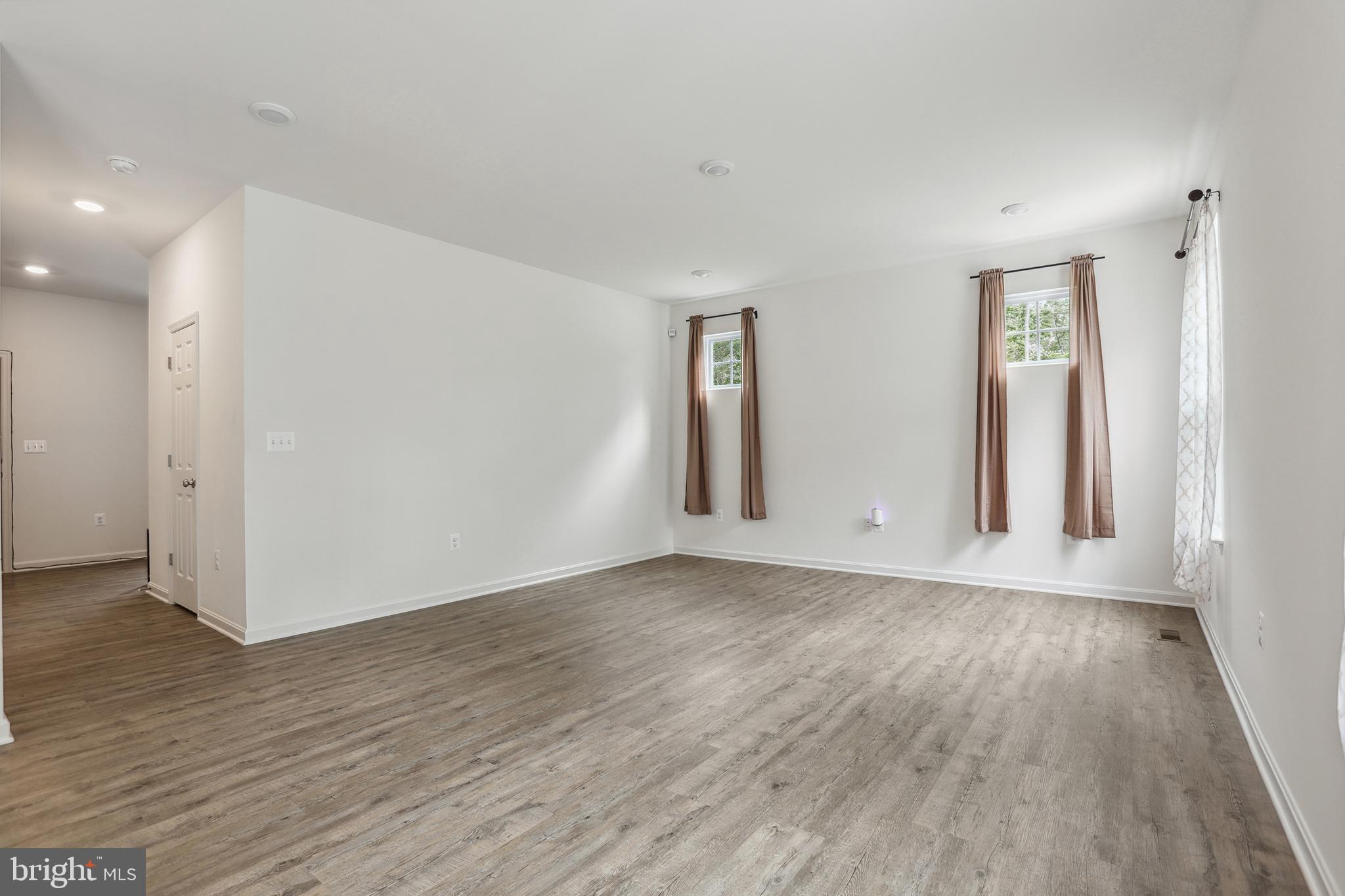 EDEN ESTATES - Residential