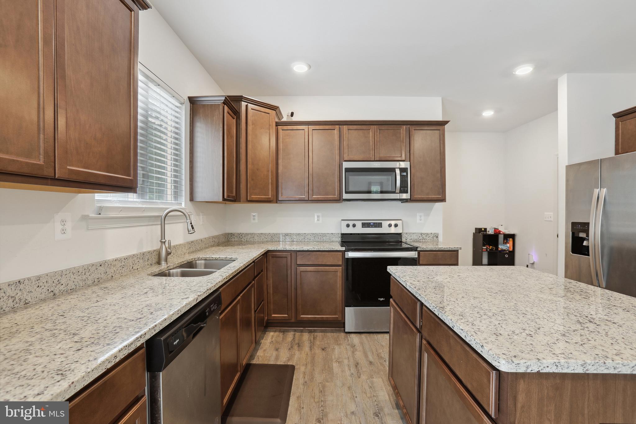 EDEN ESTATES - Residential