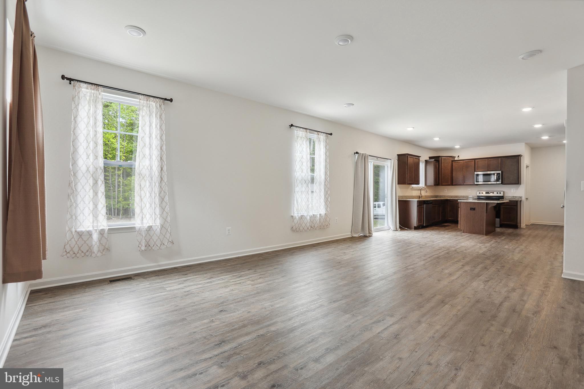 EDEN ESTATES - Residential