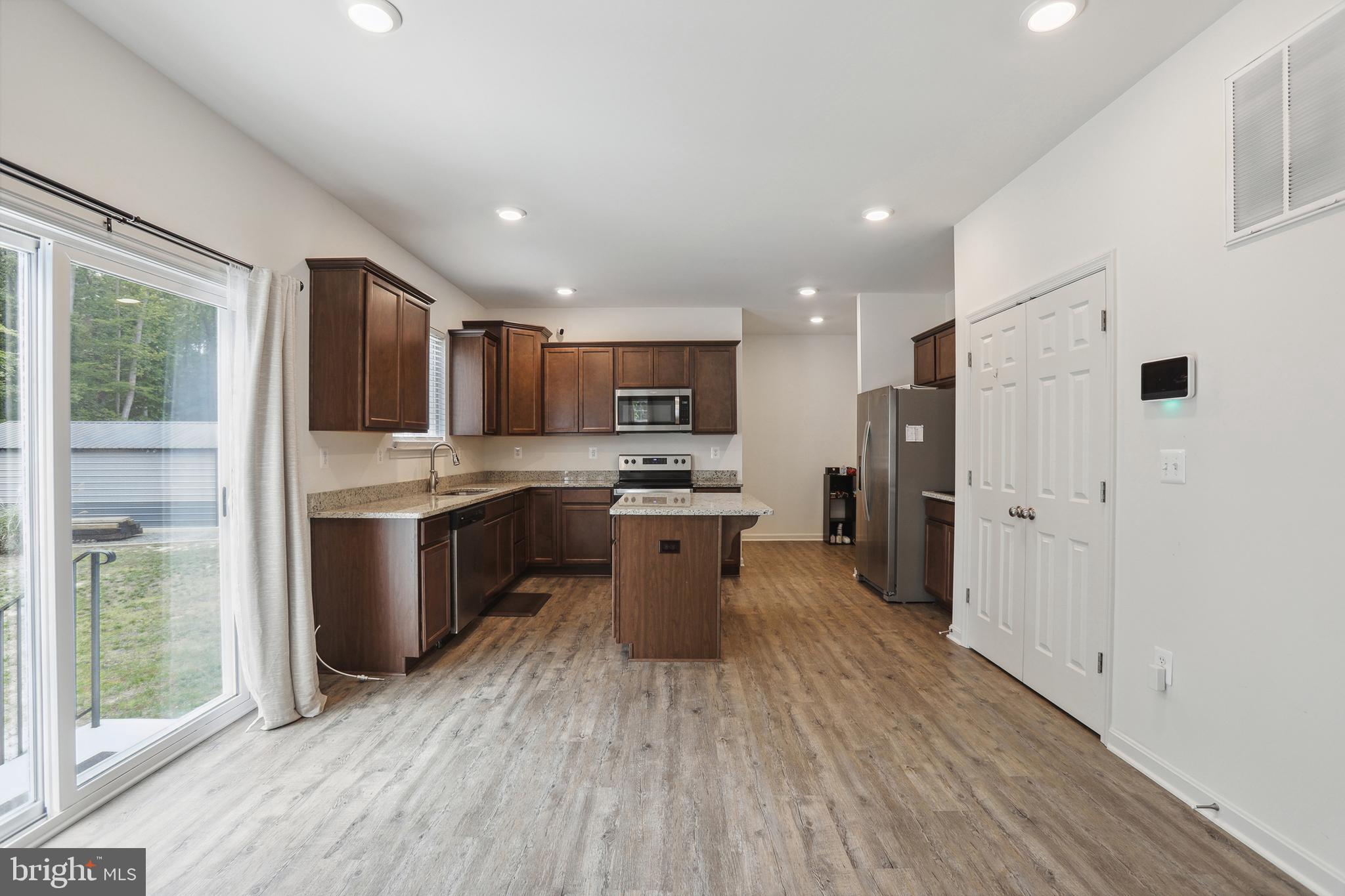 EDEN ESTATES - Residential