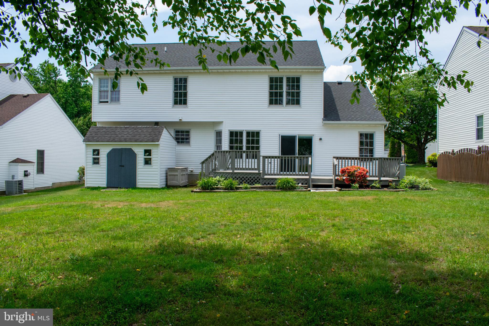 GRACE HARBOUR - Residential