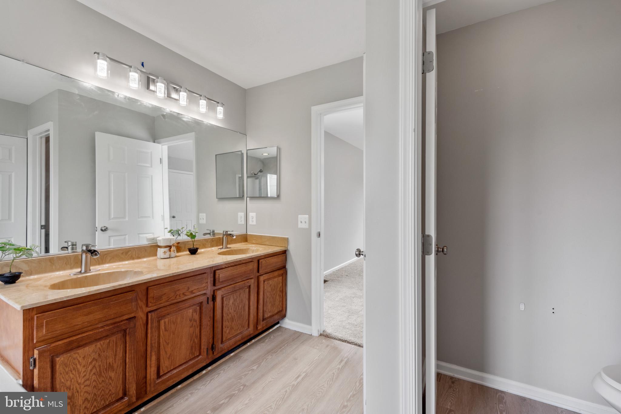 GRACE HARBOUR - Residential