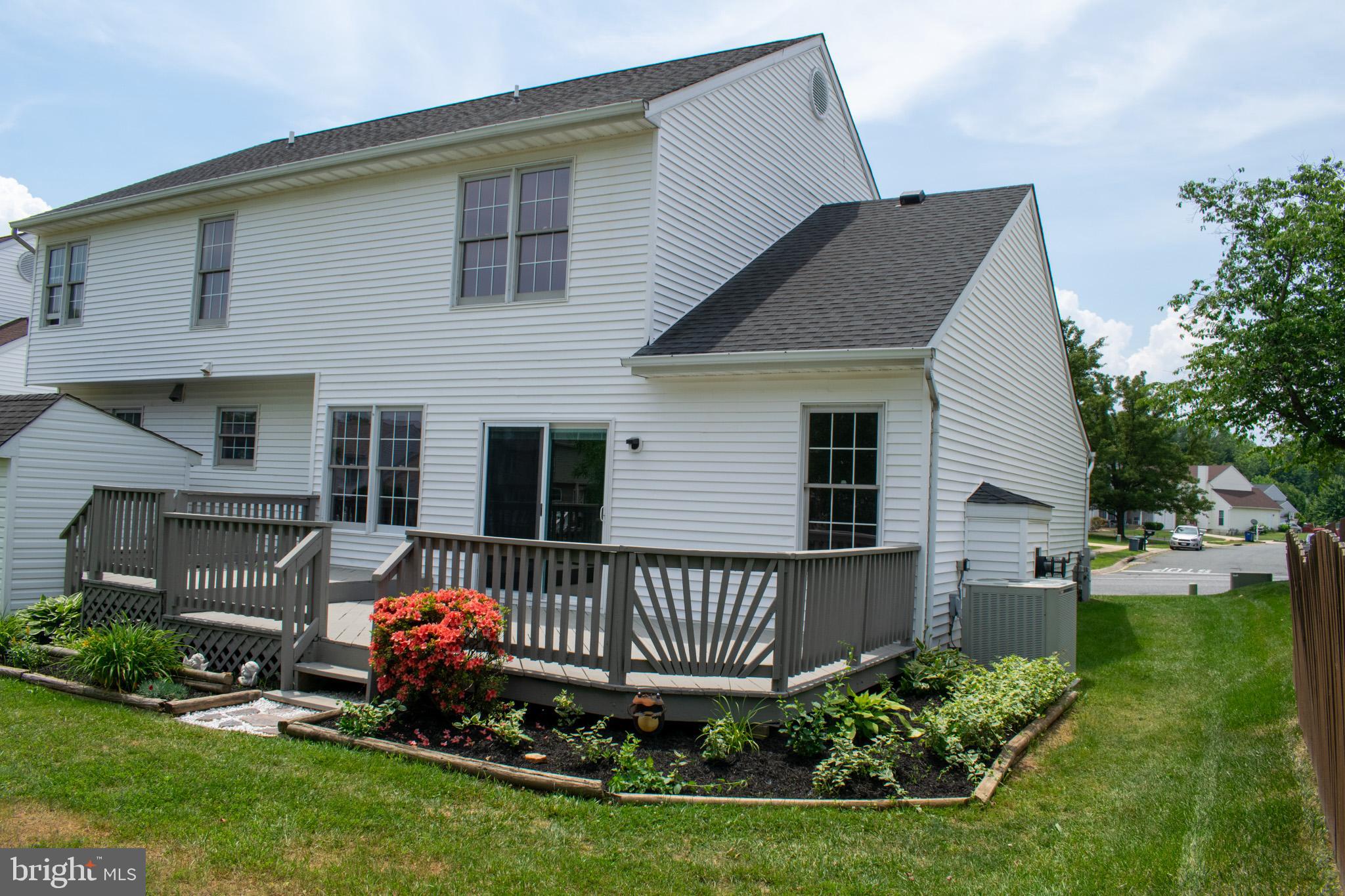 GRACE HARBOUR - Residential