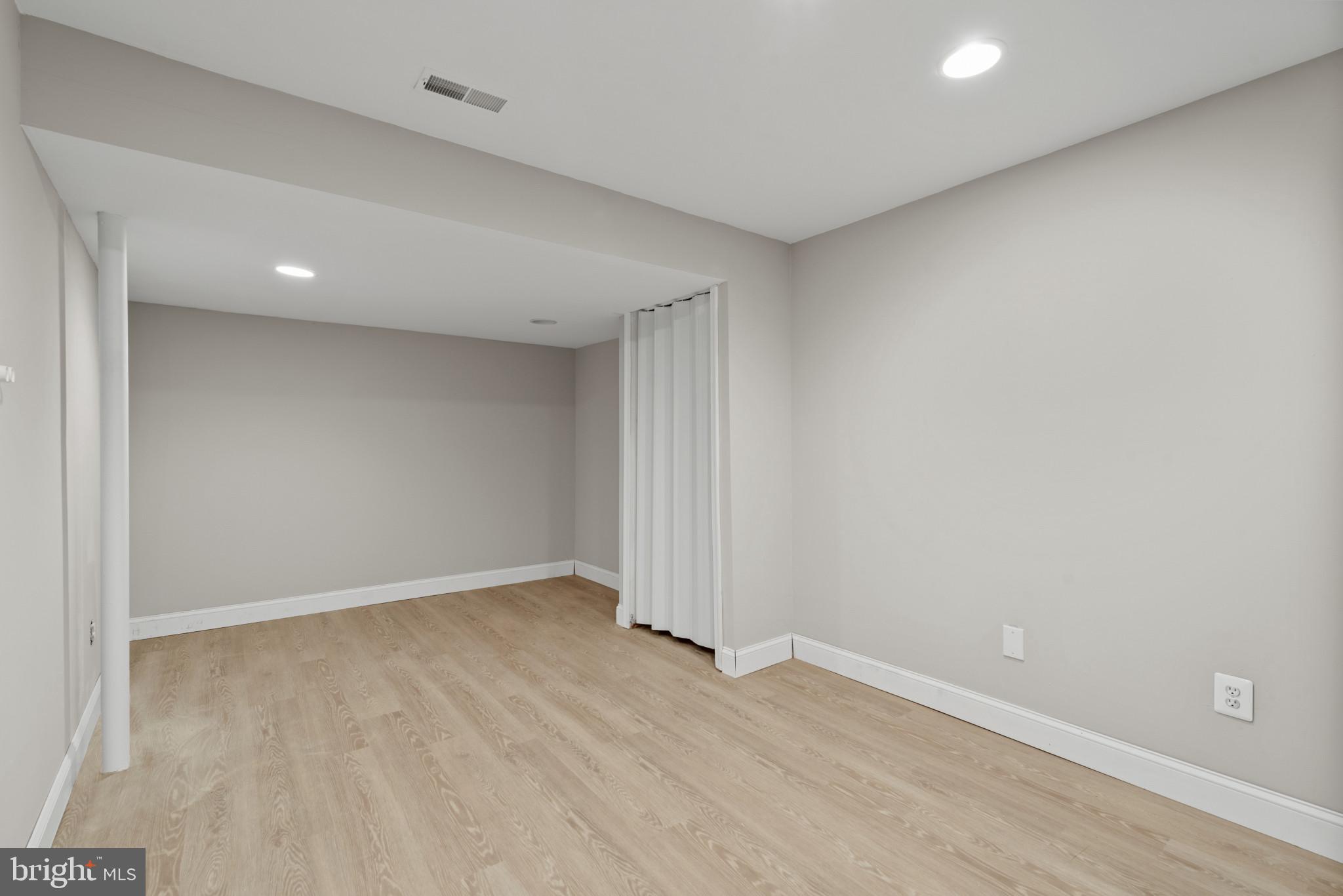 GRACE HARBOUR - Residential