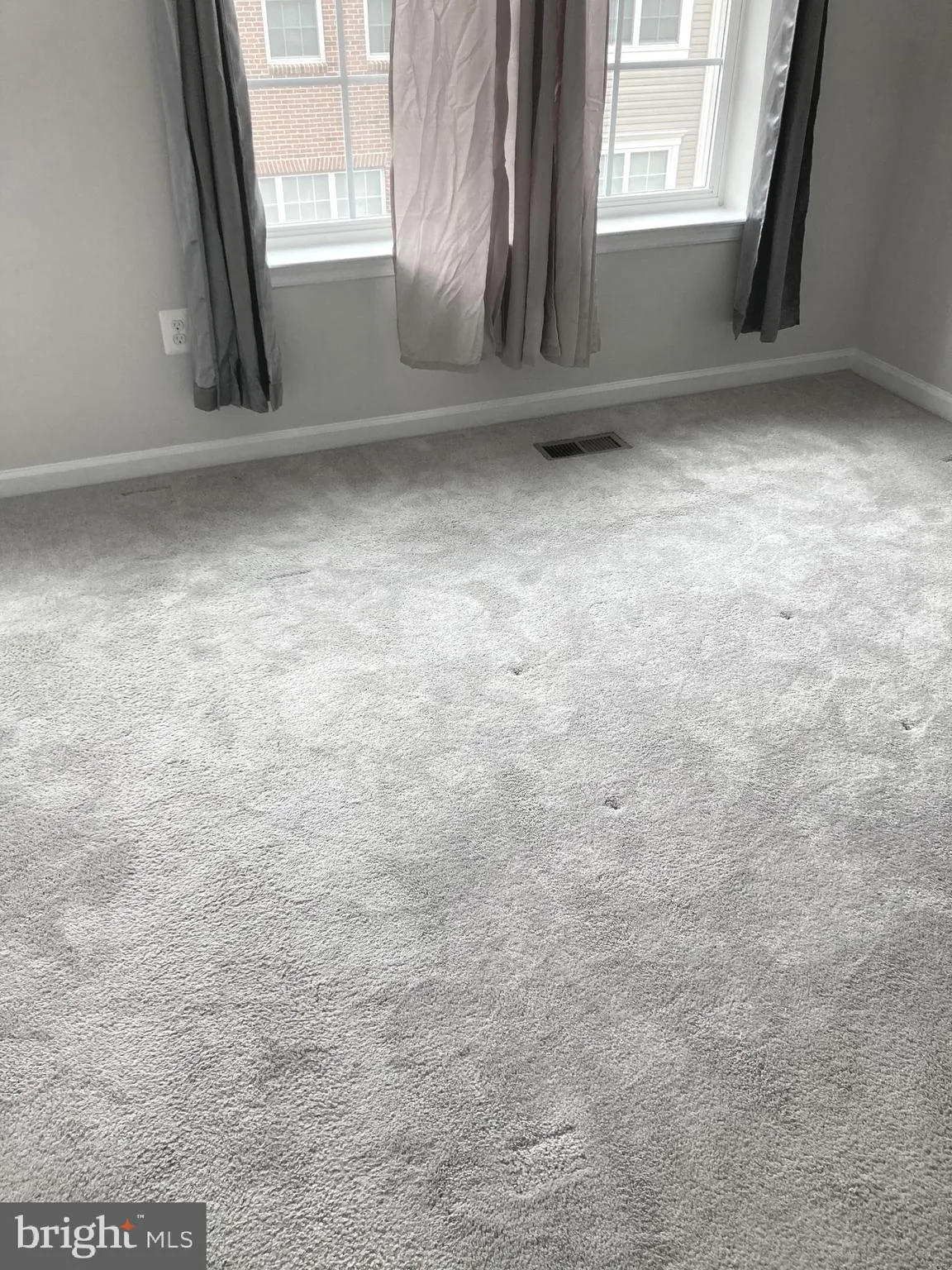 Beltsville, Maryland 20705, United States, 3 Bedrooms Bedrooms, ,4 BathroomsBathrooms,Residential,Active,229220