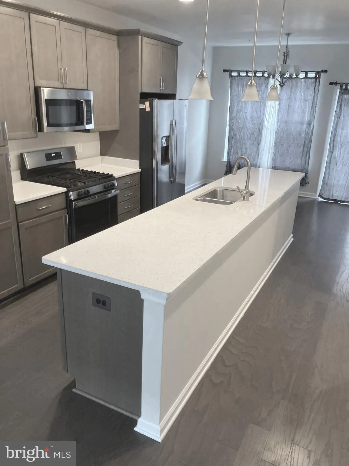 Beltsville, Maryland 20705, United States, 3 Bedrooms Bedrooms, ,4 BathroomsBathrooms,Residential,Active,229220