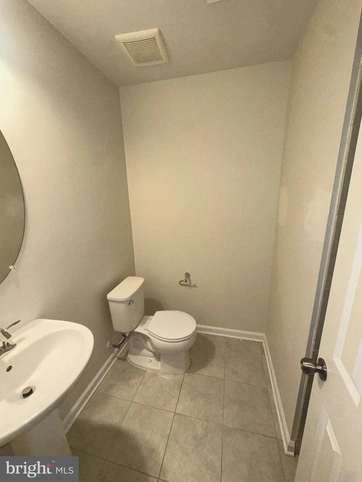 Beltsville, Maryland 20705, United States, 3 Bedrooms Bedrooms, ,4 BathroomsBathrooms,Residential,Active,229220