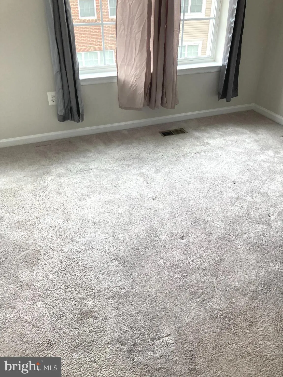 Beltsville, Maryland 20705, United States, 3 Bedrooms Bedrooms, ,4 BathroomsBathrooms,Residential,Active,229220