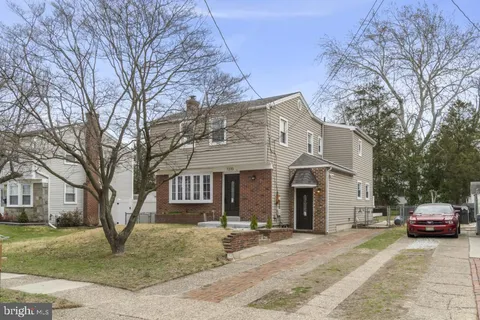 MLS: NJCD2112864