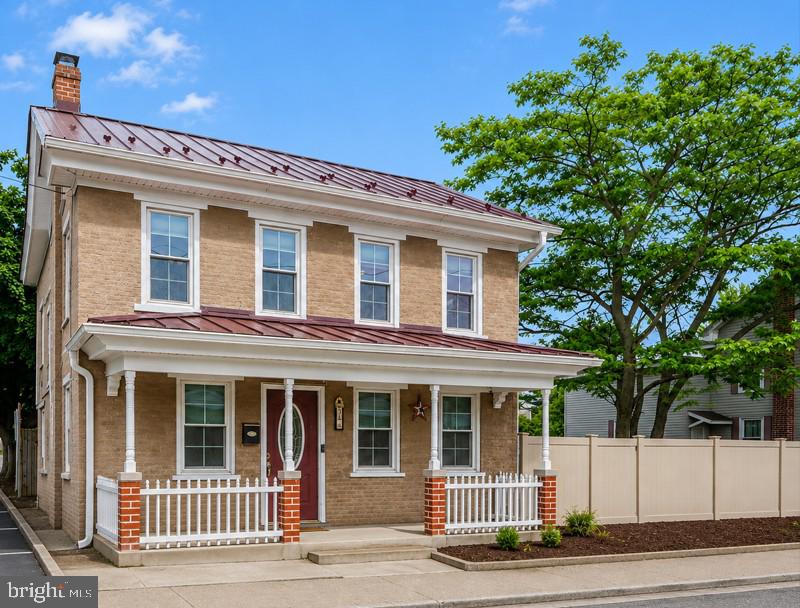 34 S MANHEIM STREET
