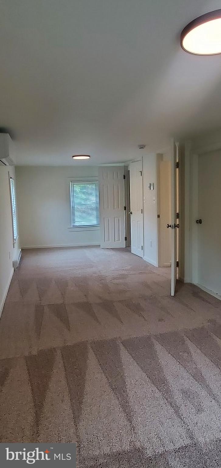 WINDSOR - Residential Lease