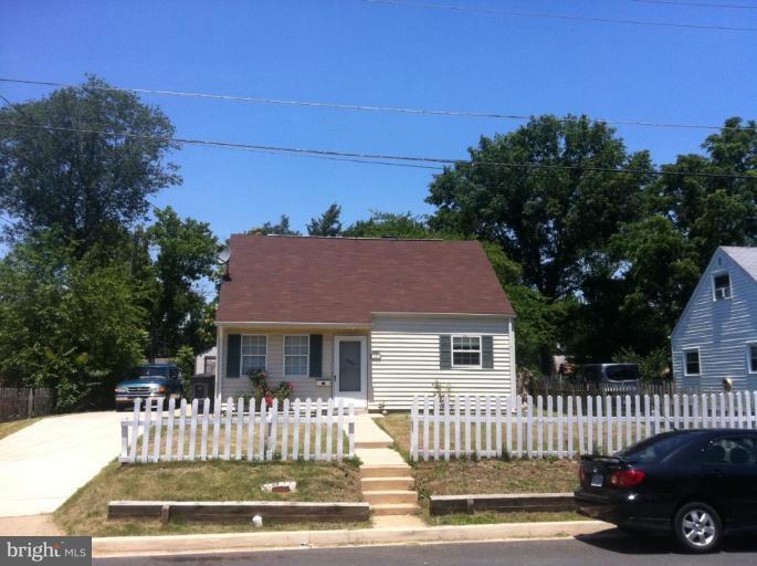MANASSAS PARK - Residential