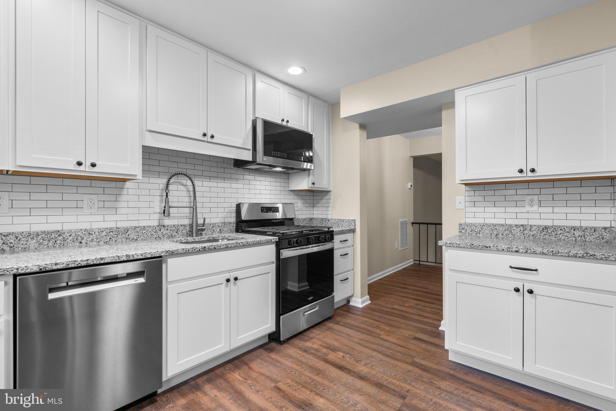 HERITAGE WALK - Residential