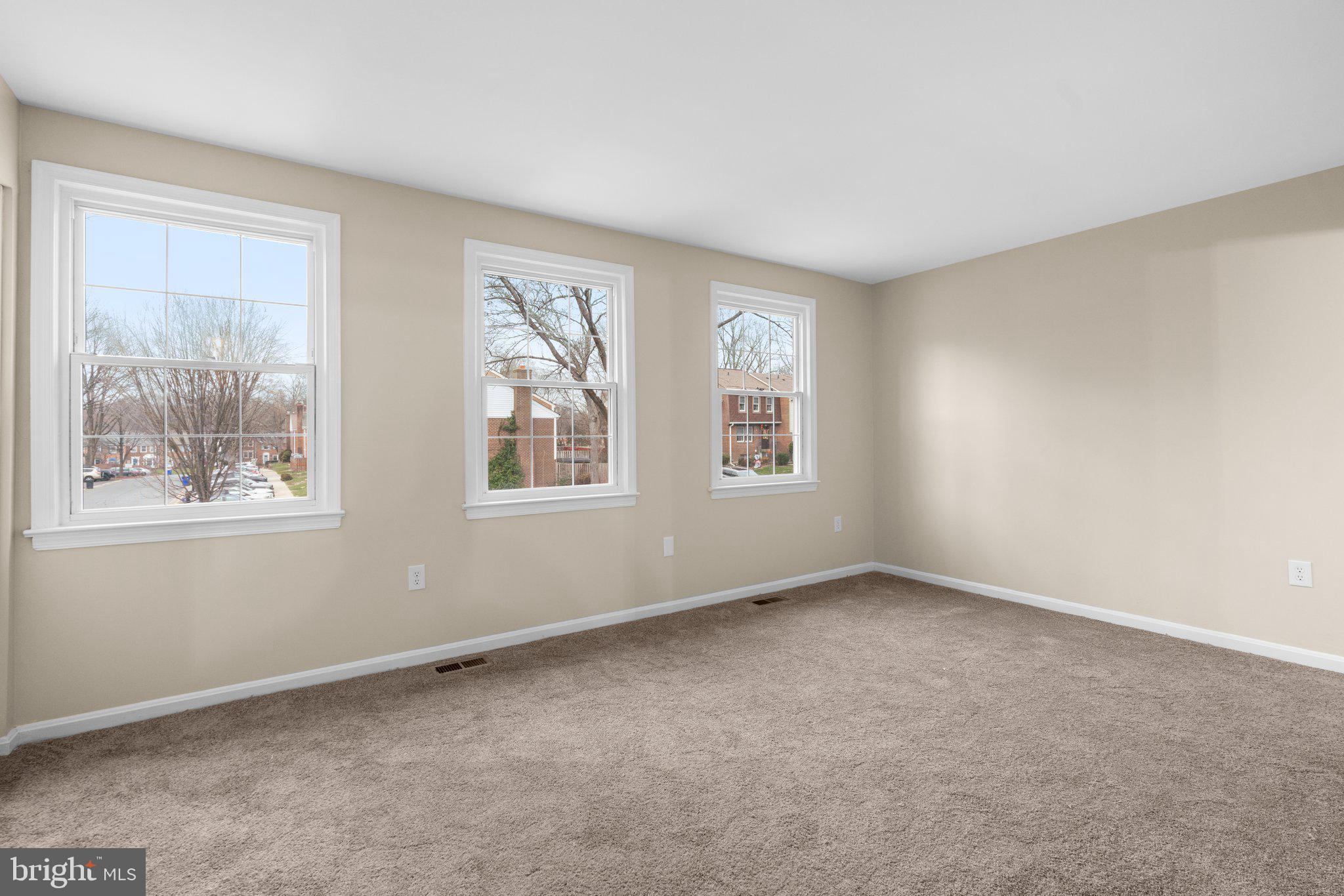 HERITAGE WALK - Residential