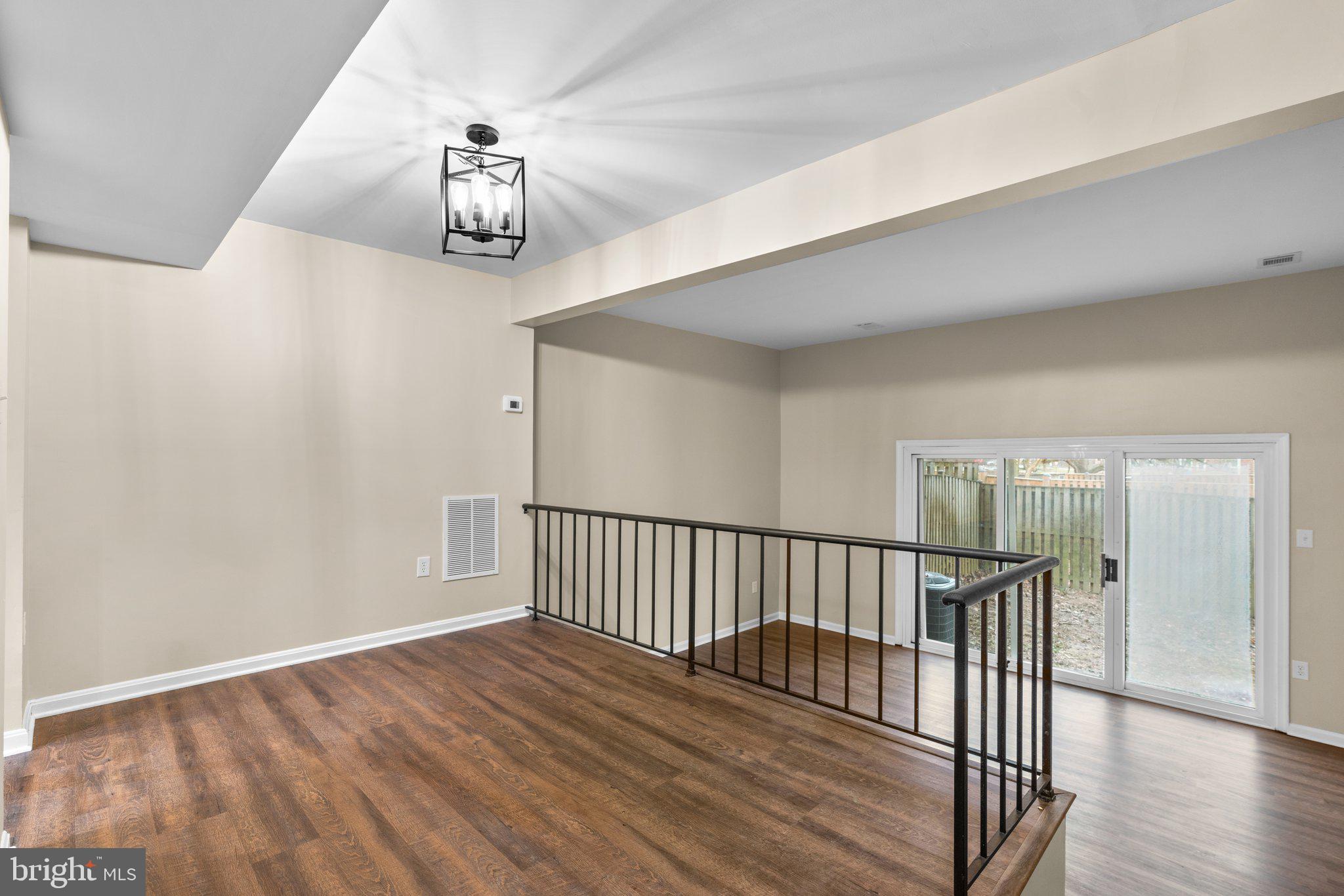 HERITAGE WALK - Residential