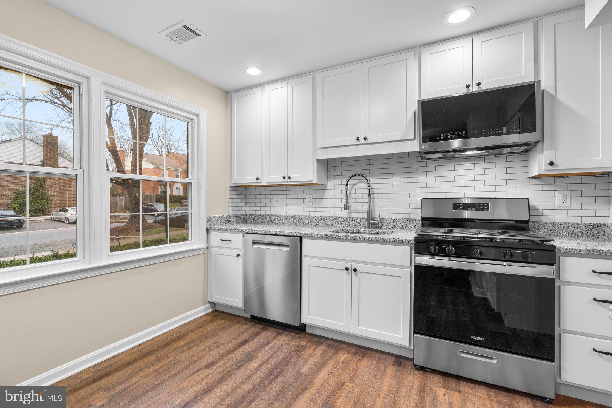 HERITAGE WALK - Residential