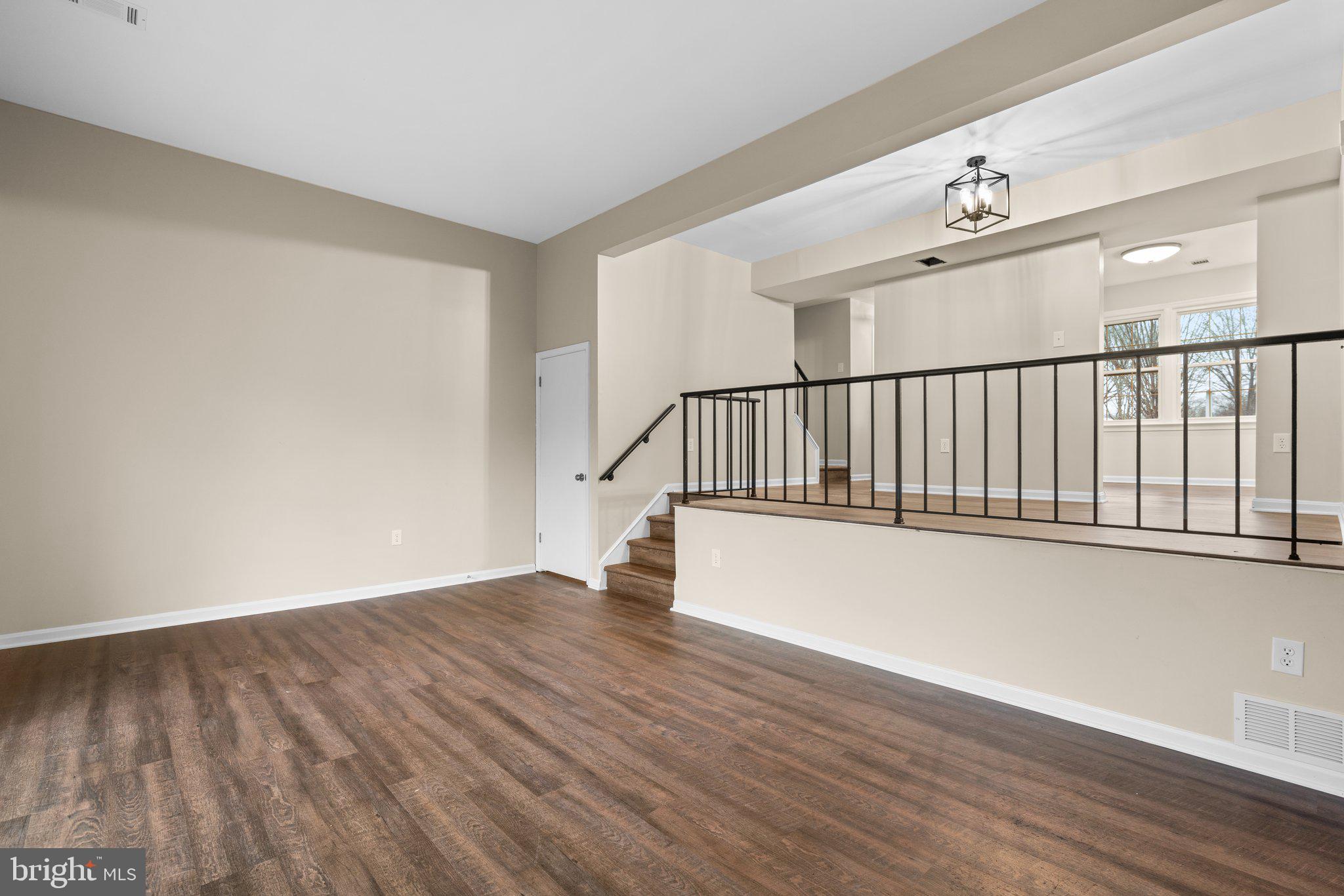 HERITAGE WALK - Residential