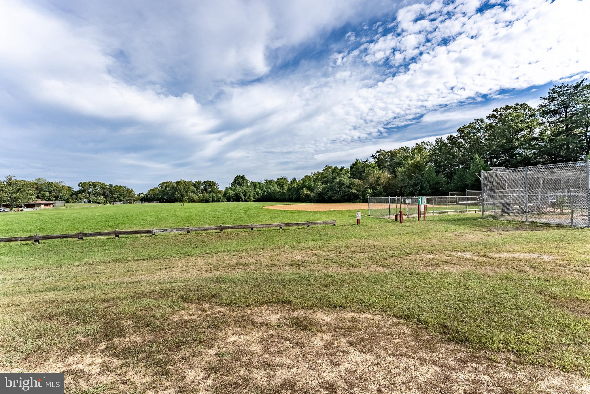 VIRGINIA HILLS - Residential