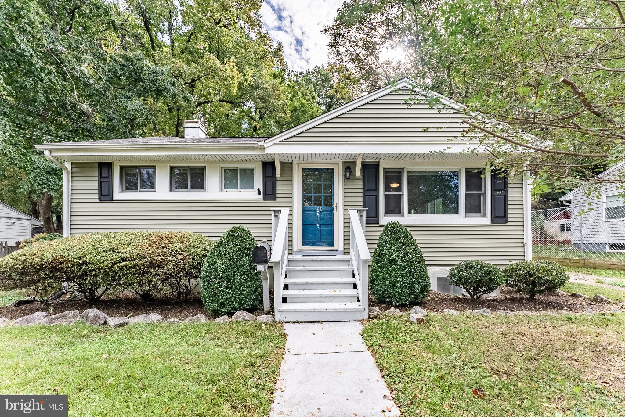 VIRGINIA HILLS - Residential