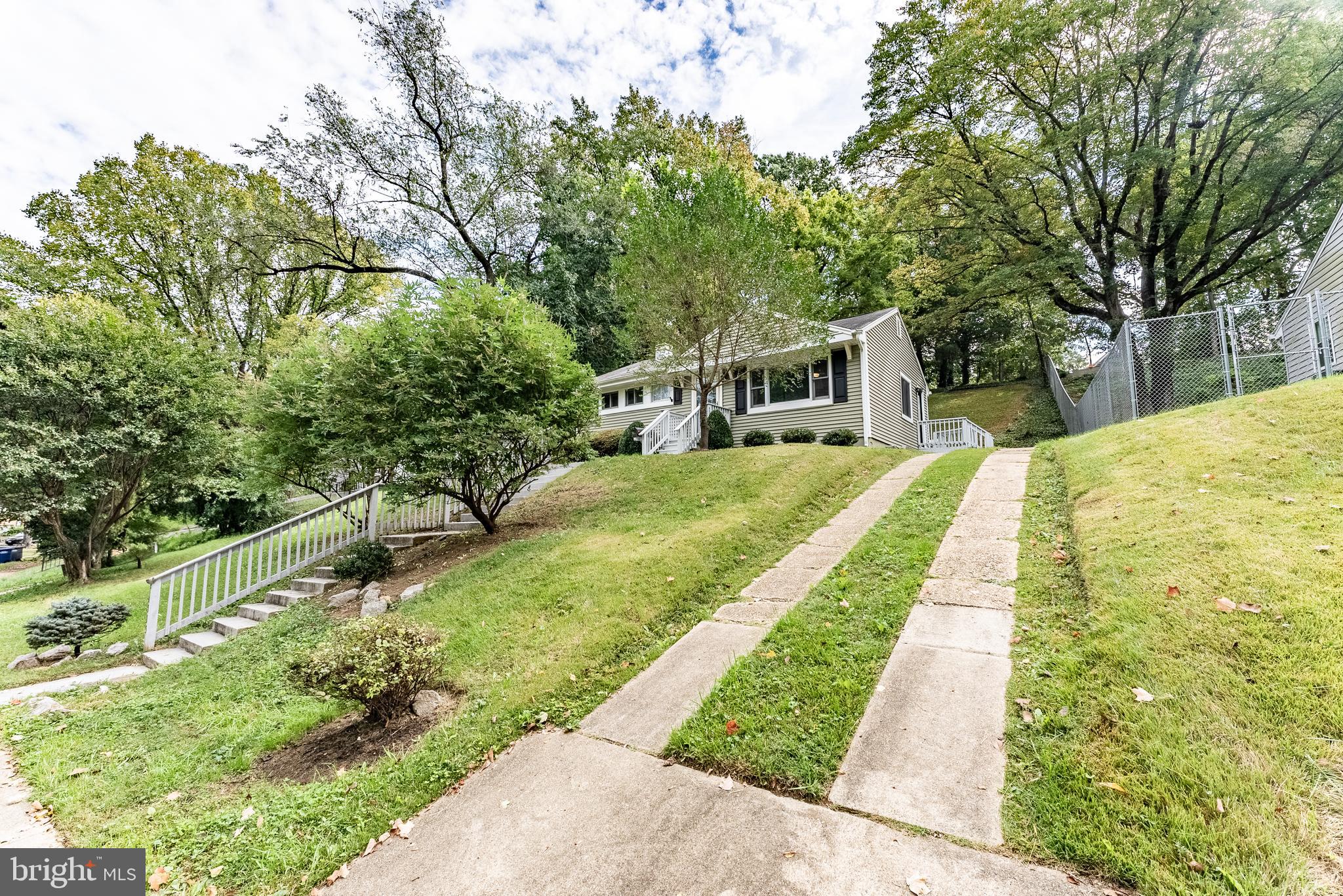 VIRGINIA HILLS - Residential