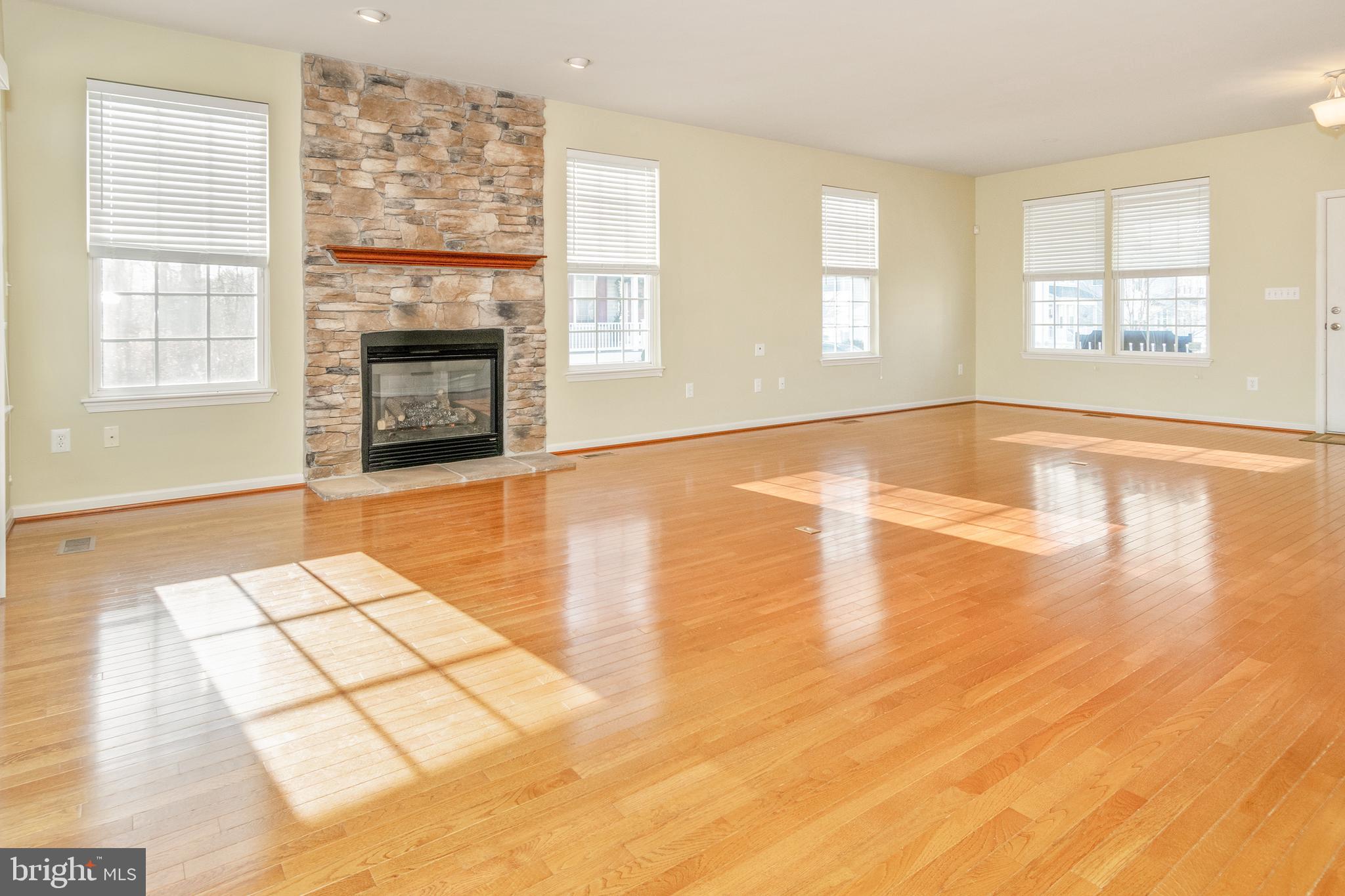 HOPEWELL POINTE - Residential Lease