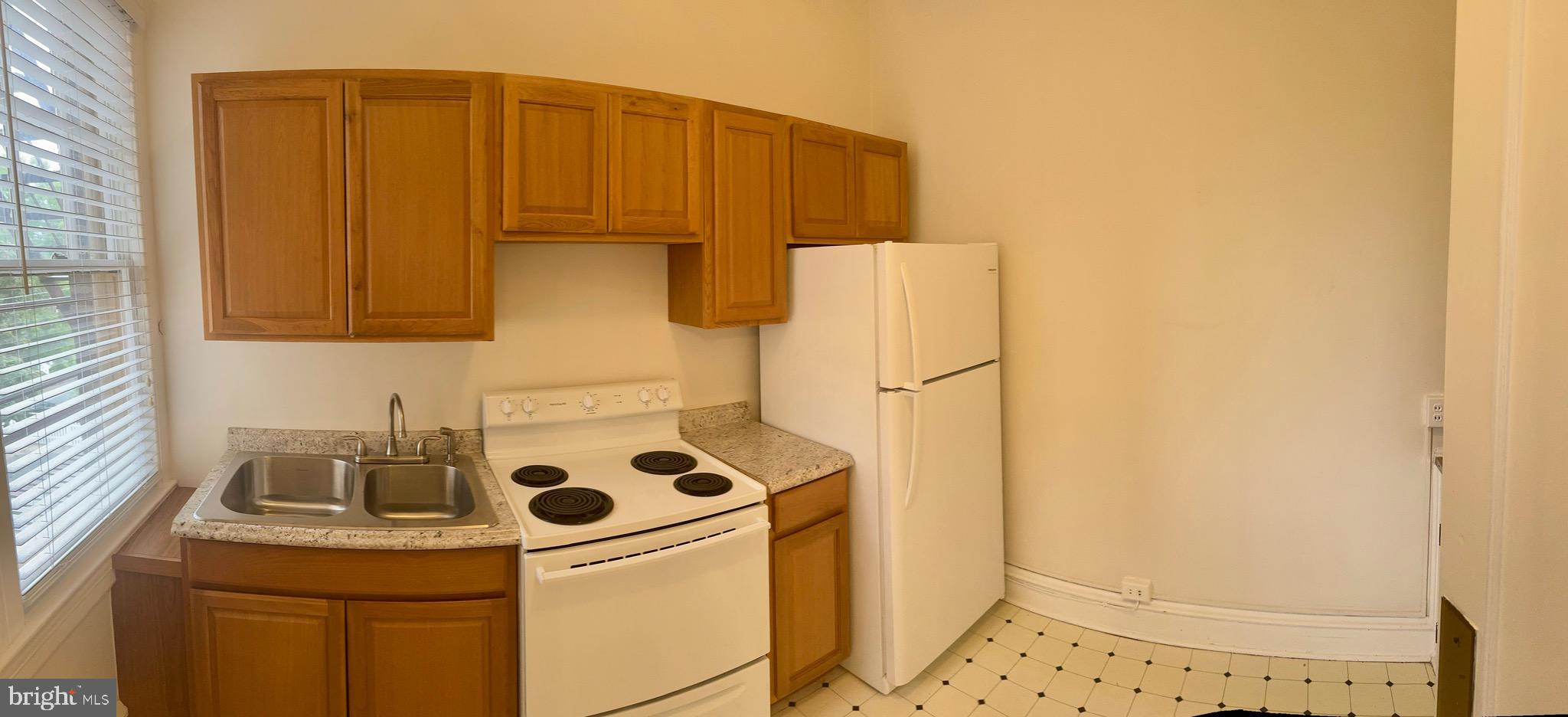 HEFLIN APARTMENTS - Residential Lease