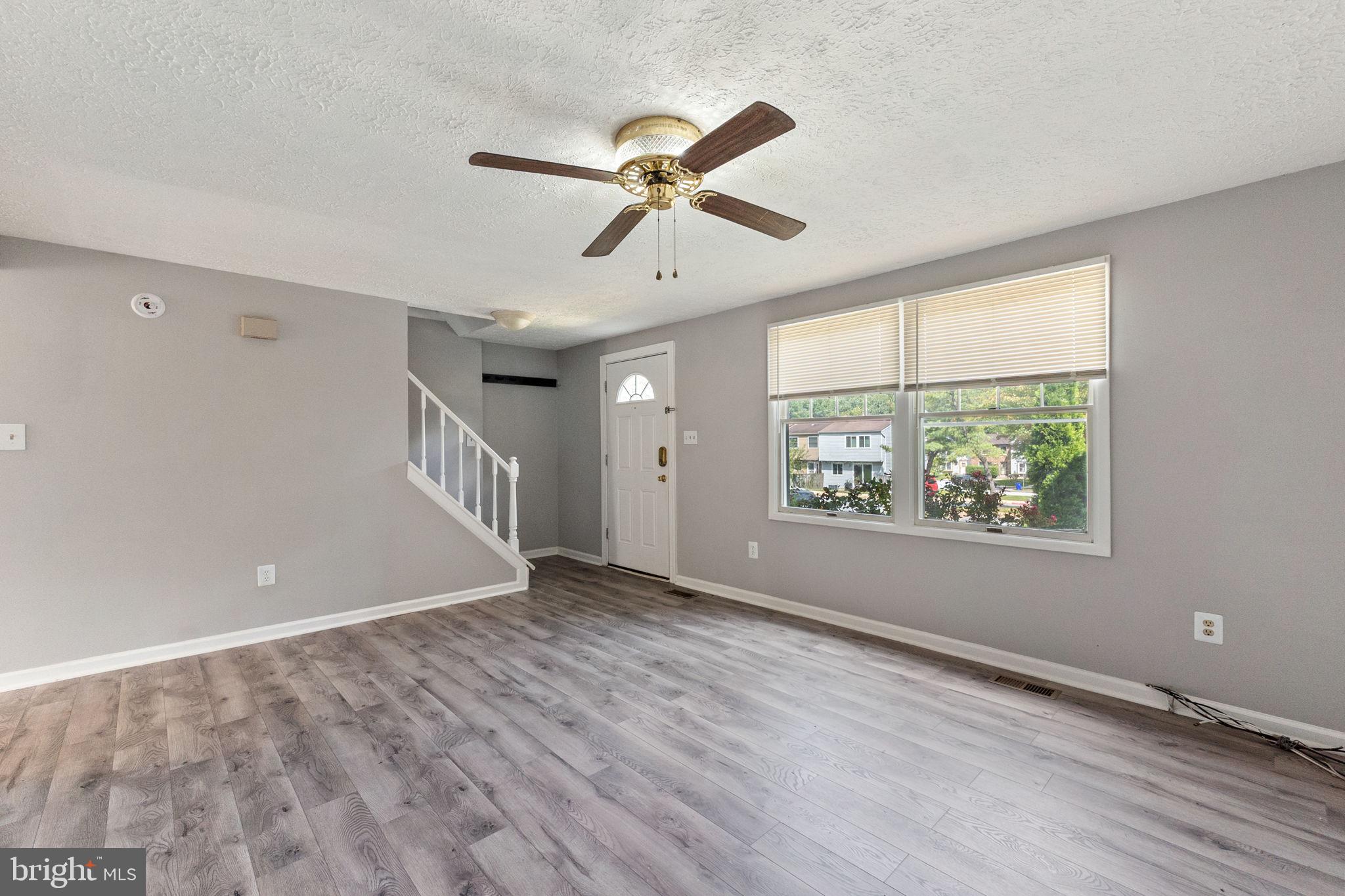 9203 REDBRIDGE COURT