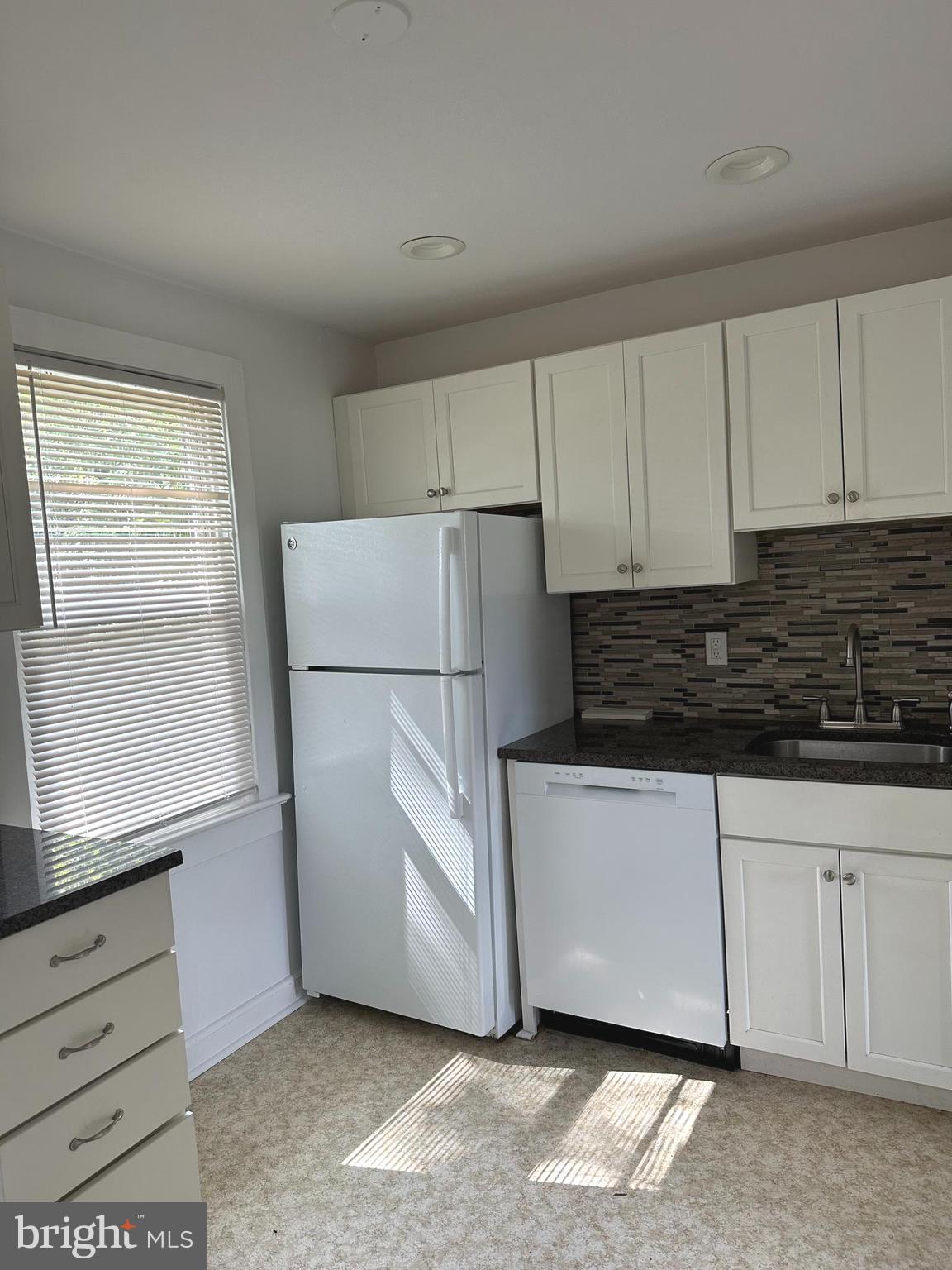 526 PINGREE AVENUE 2ND FLOOR