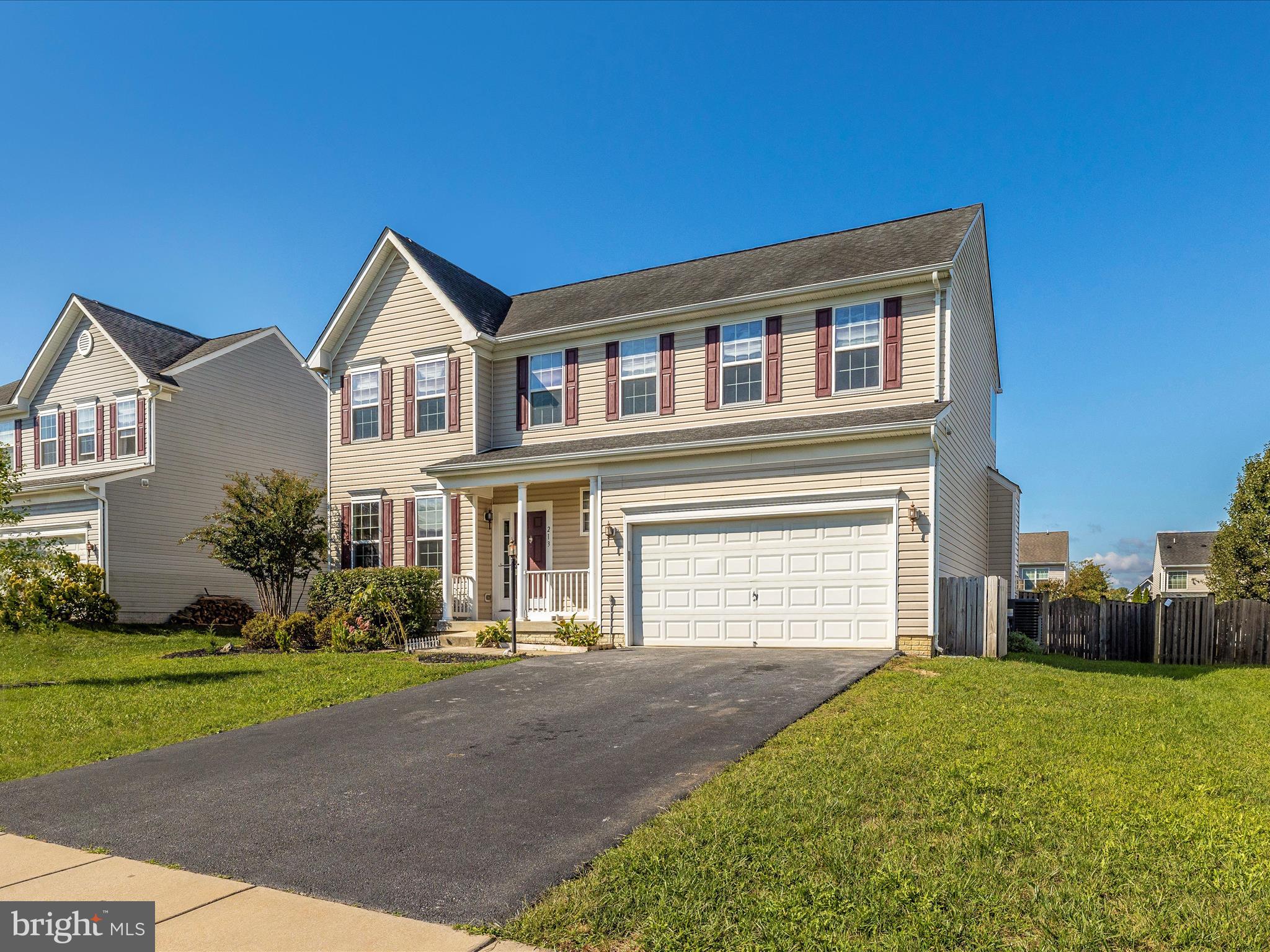 SUN MEADOW - Residential