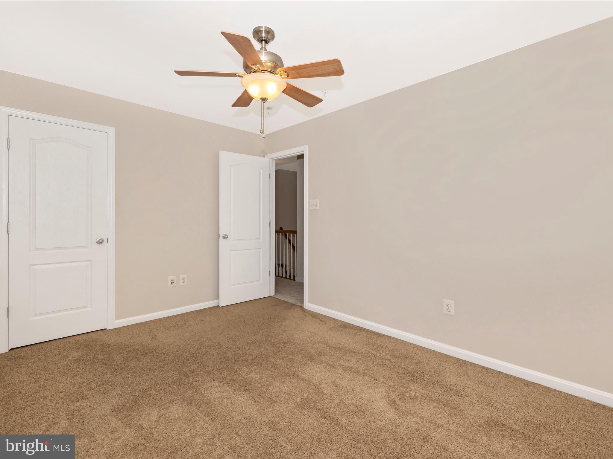 SUN MEADOW - Residential