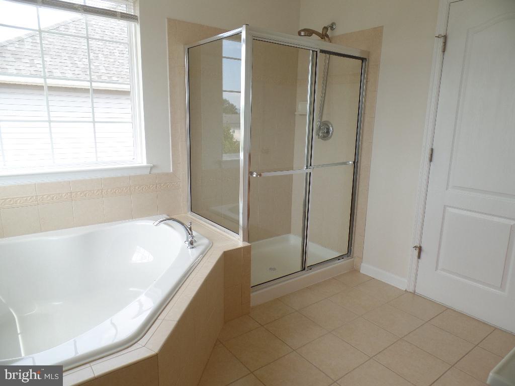 SUN MEADOW - Residential