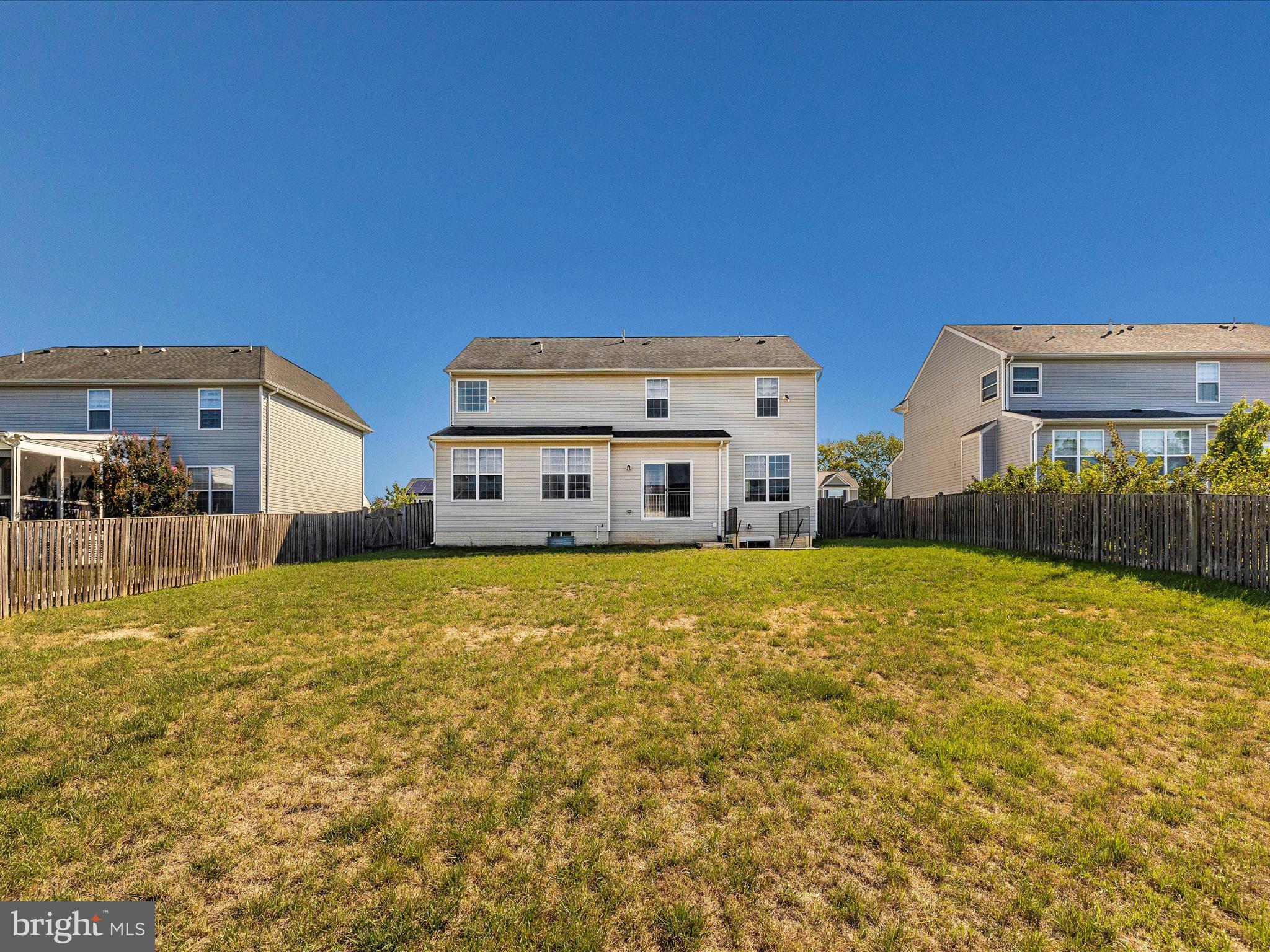 SUN MEADOW - Residential