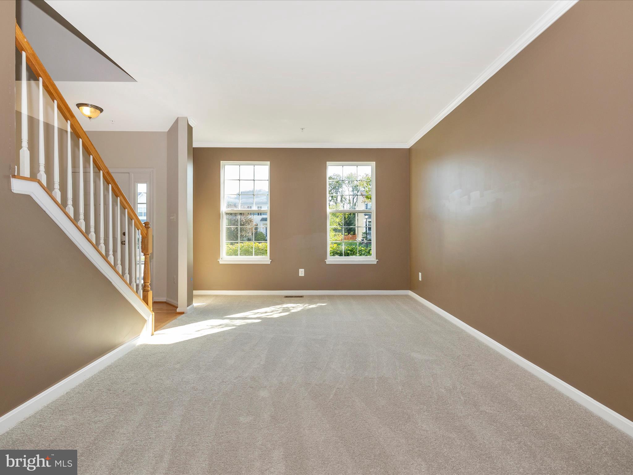 SUN MEADOW - Residential