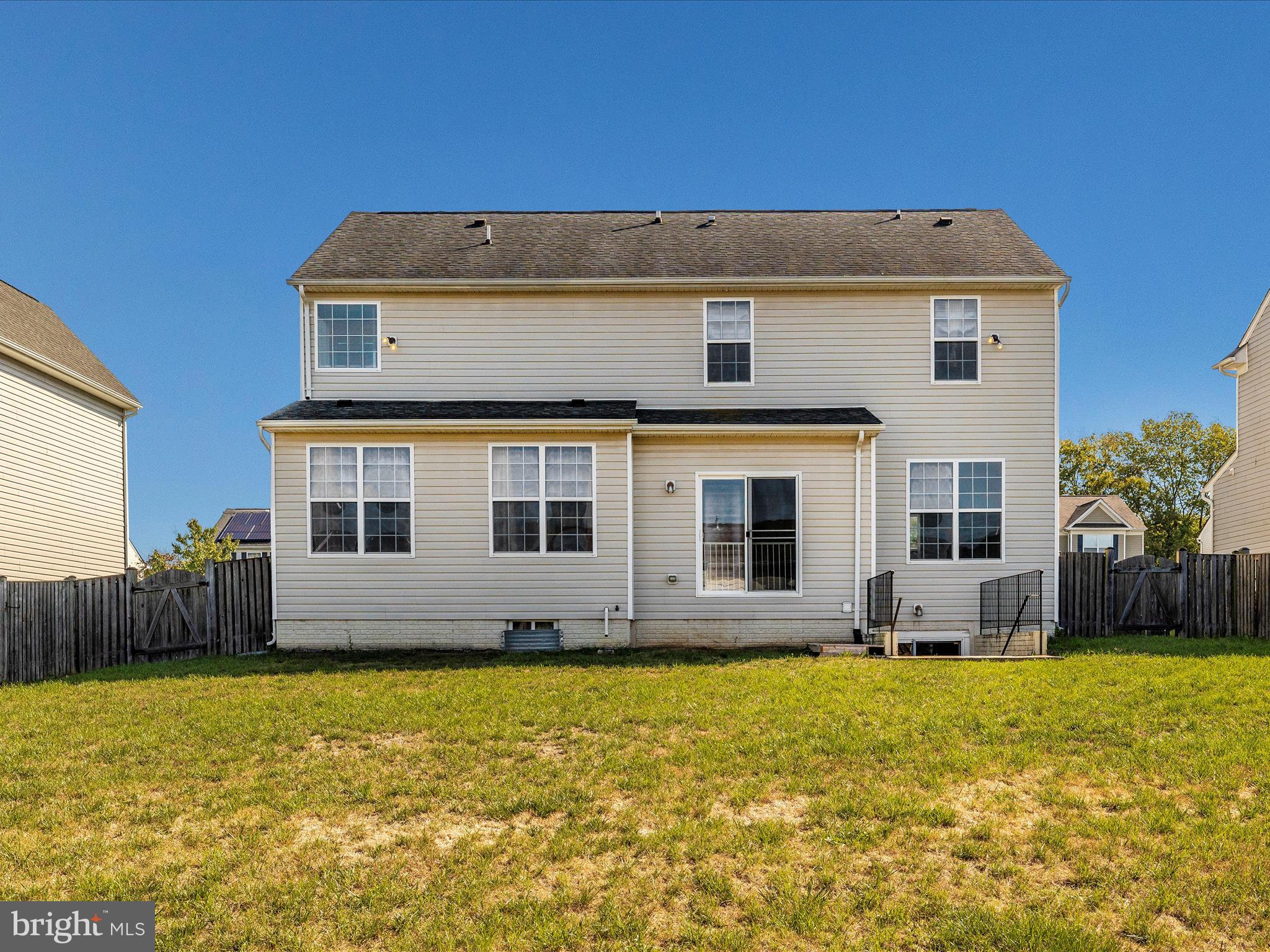 SUN MEADOW - Residential