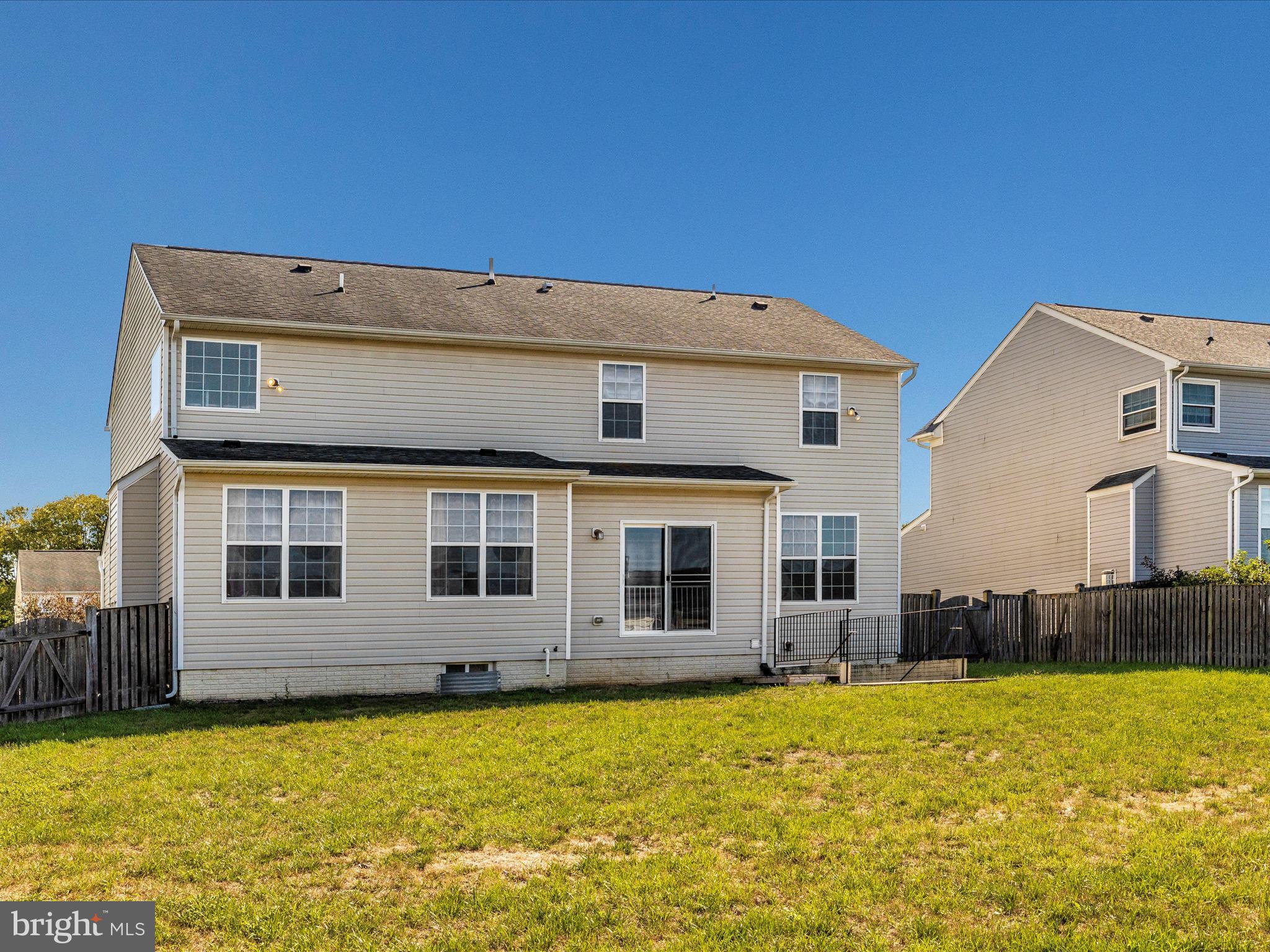 SUN MEADOW - Residential