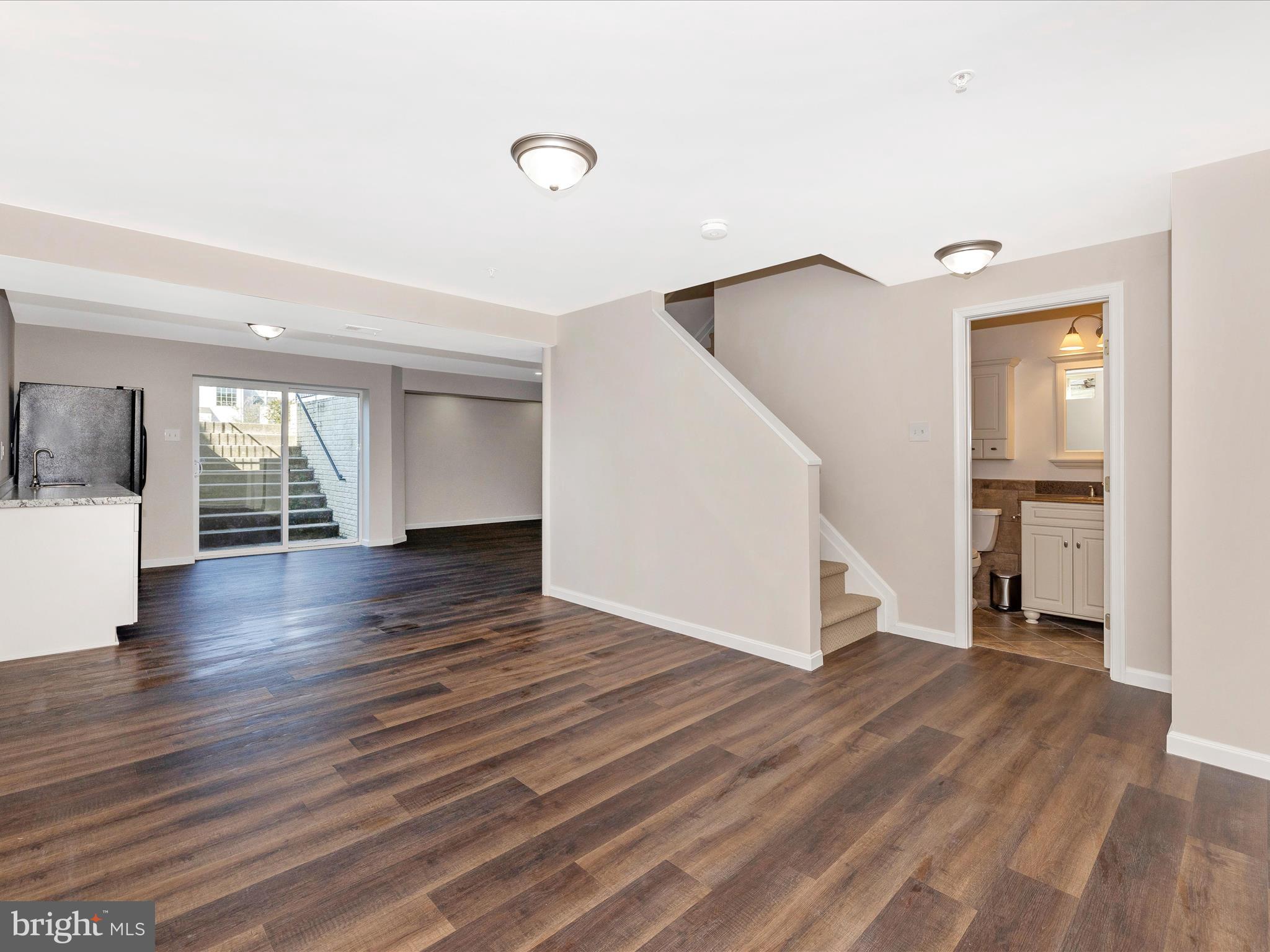 SUN MEADOW - Residential