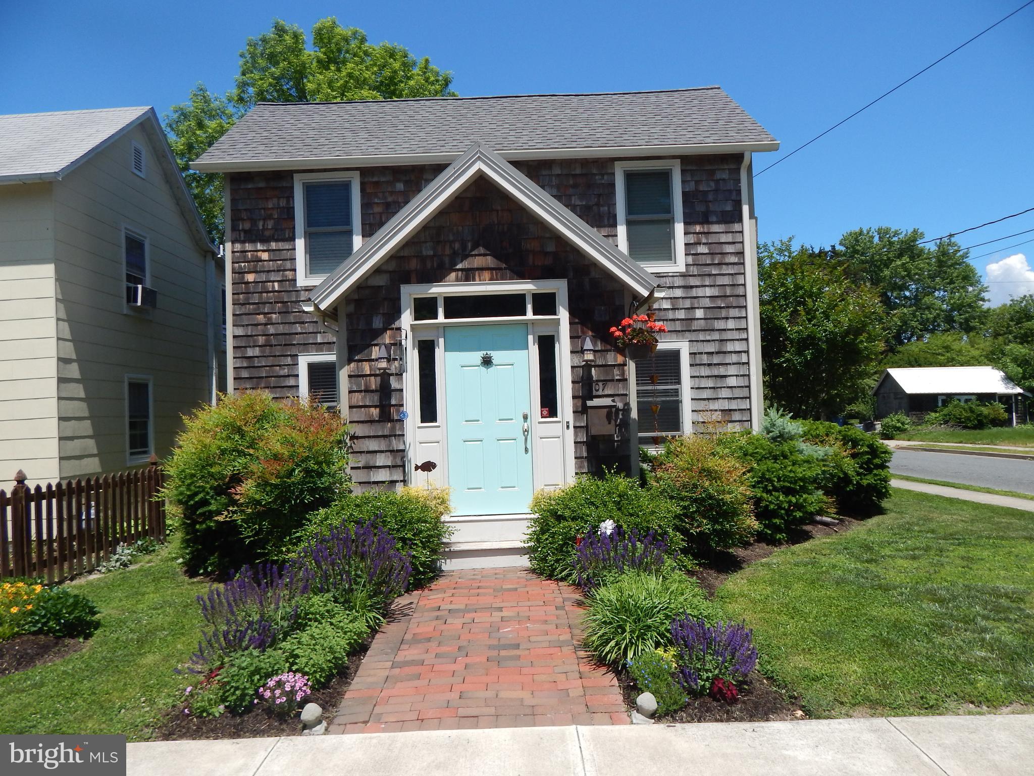 EASTON - Residential