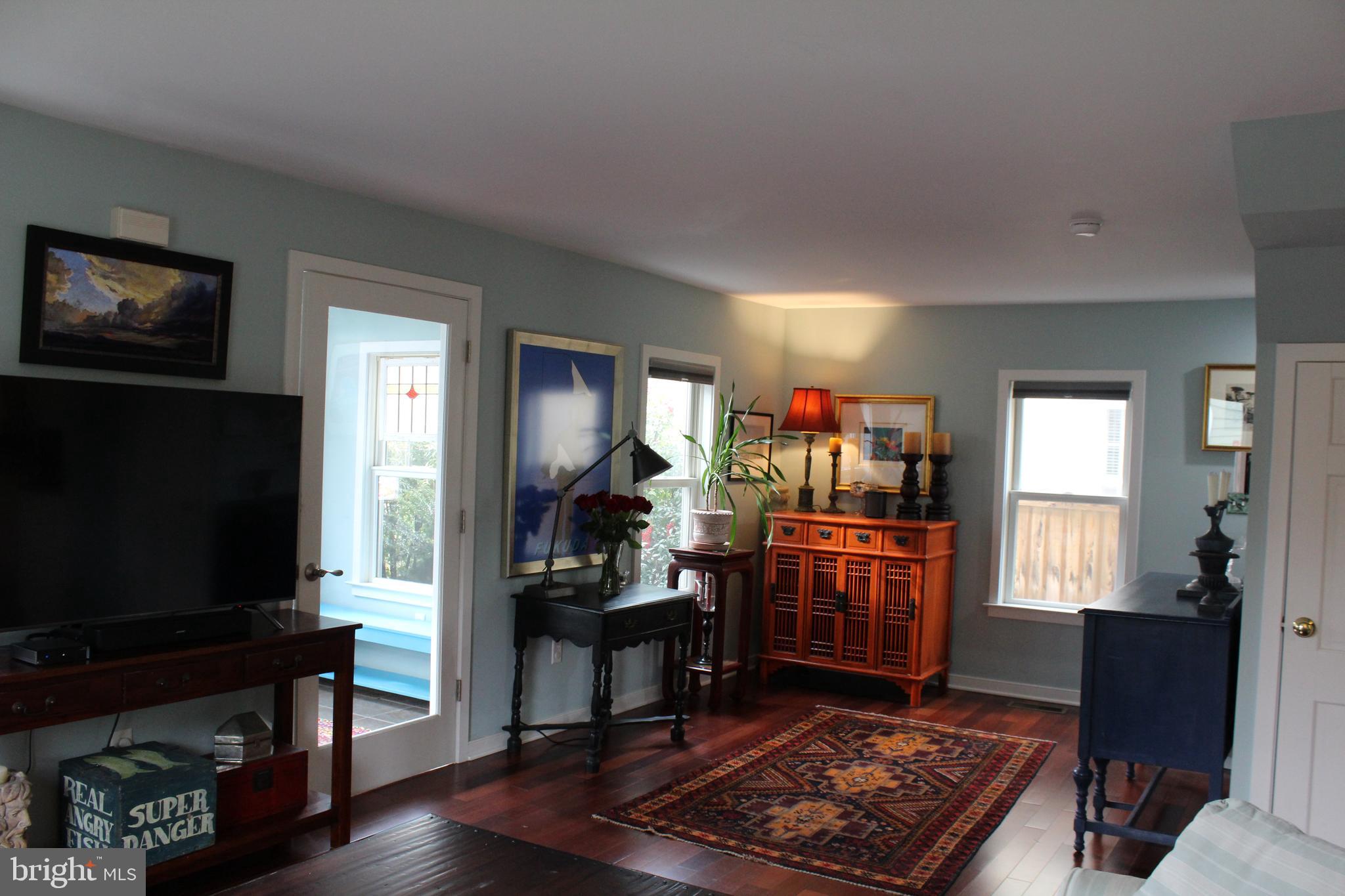 EASTON - Residential