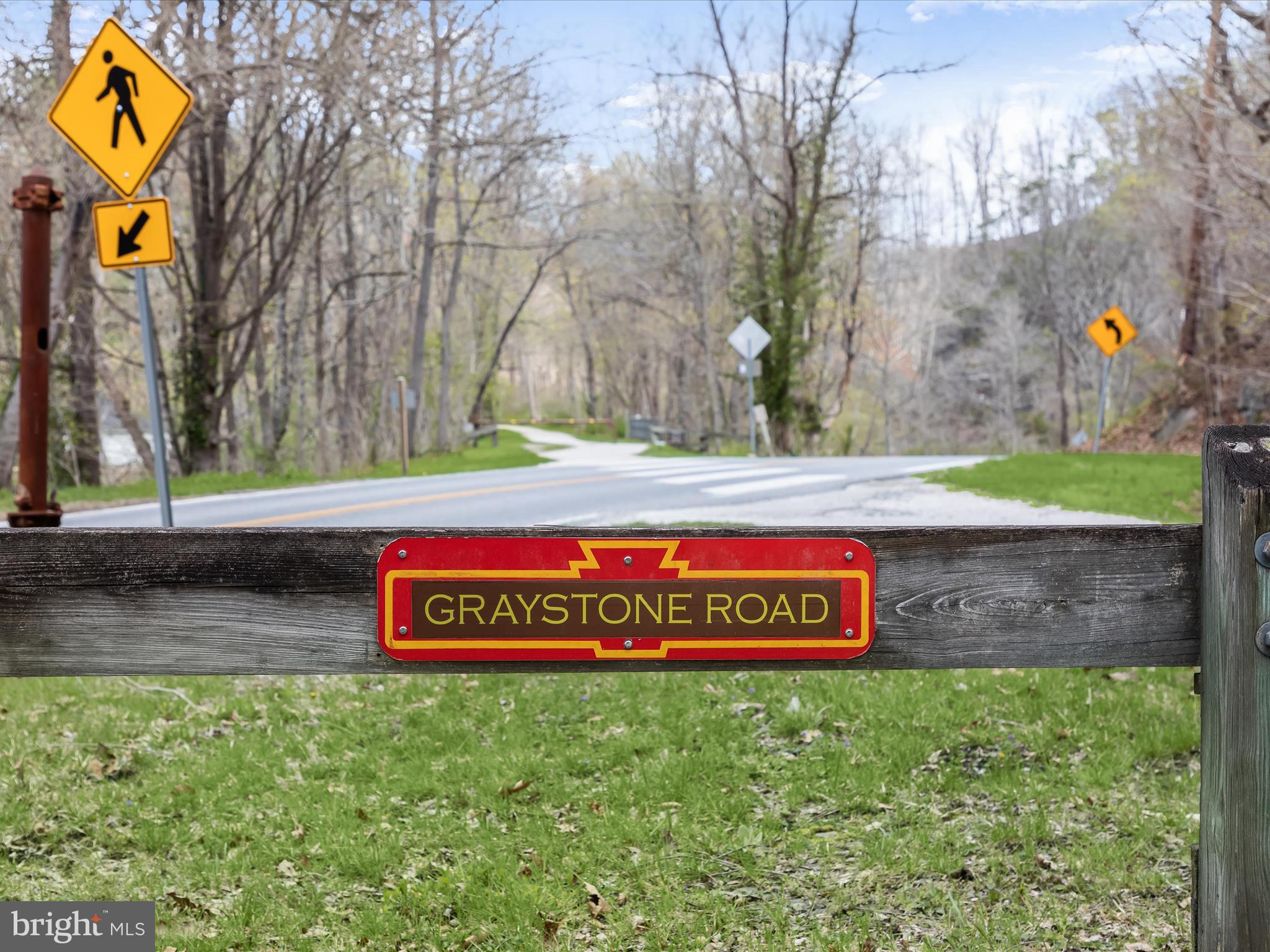 GRAYSTONE FARMS ESTATES - Residential