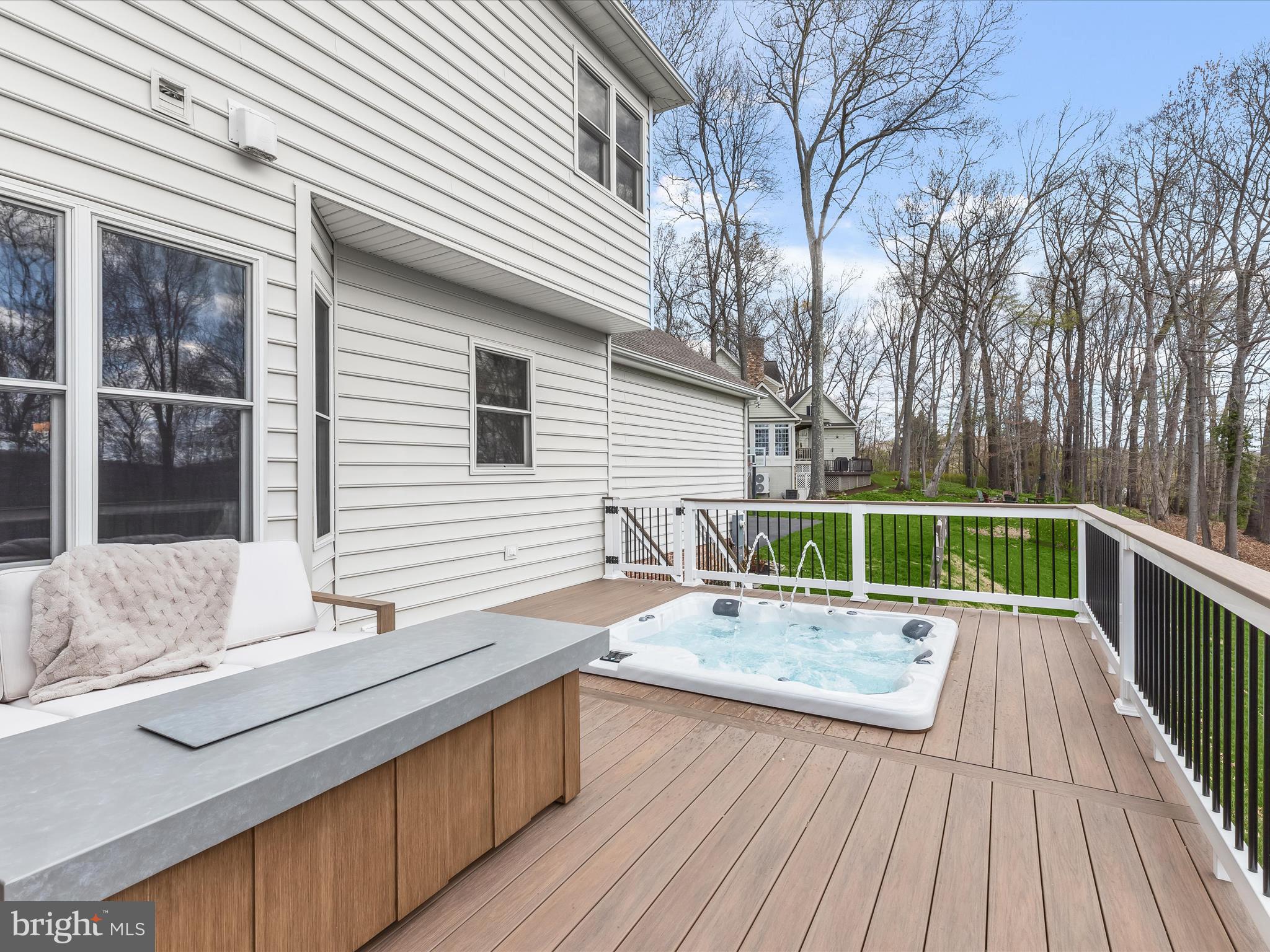 GRAYSTONE FARMS ESTATES - Residential