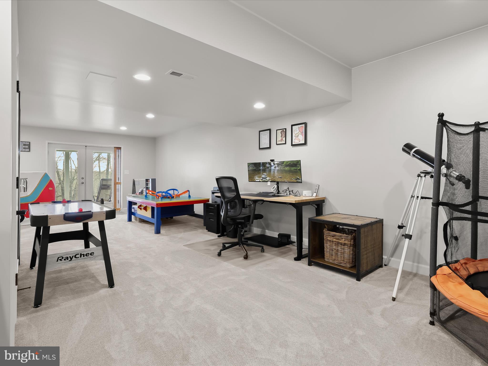 GRAYSTONE FARMS ESTATES - Residential