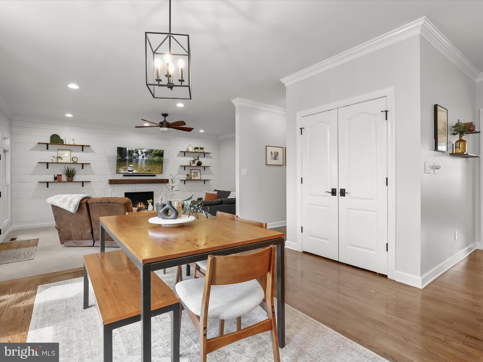 GRAYSTONE FARMS ESTATES - Residential