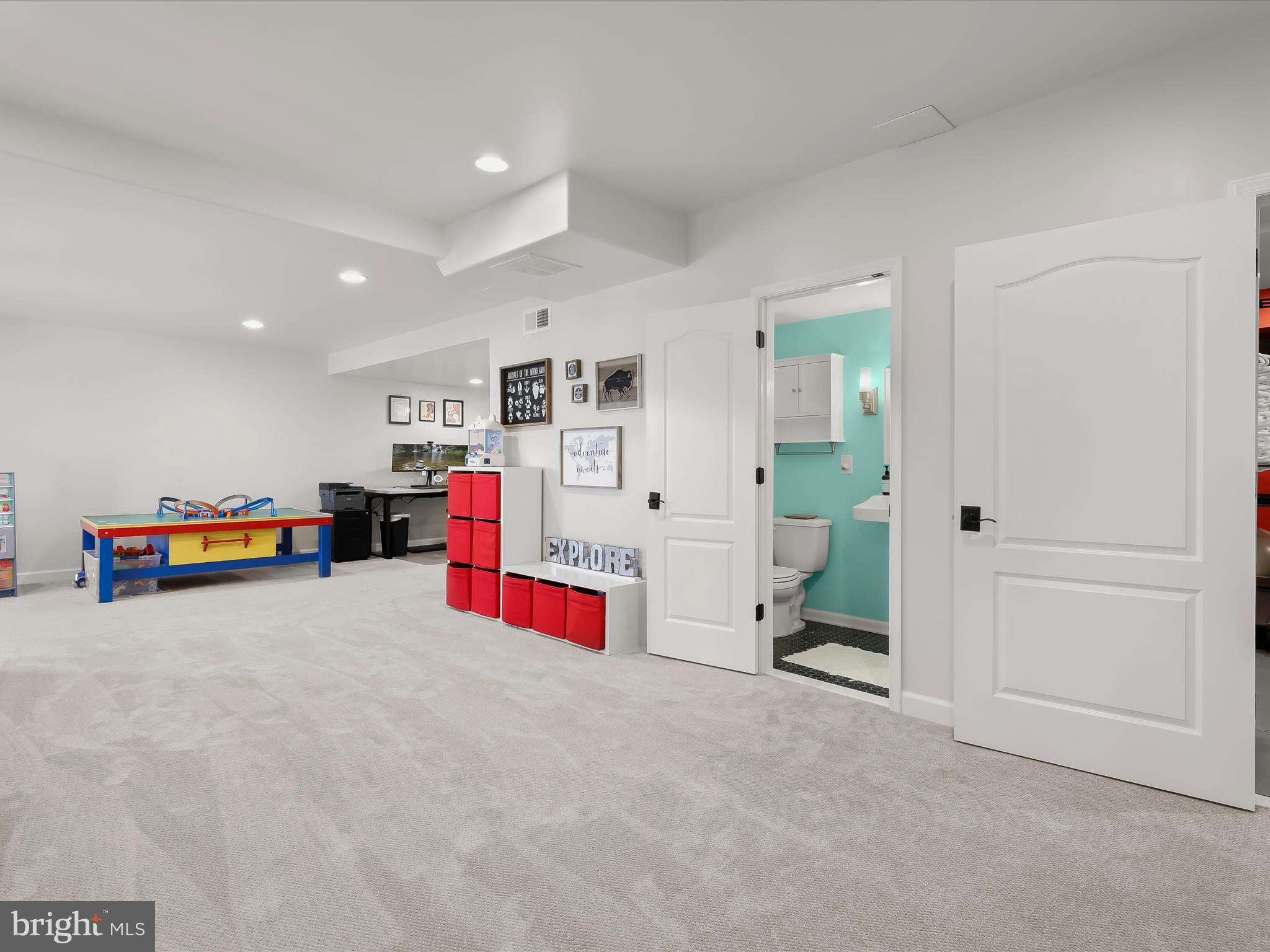 GRAYSTONE FARMS ESTATES - Residential